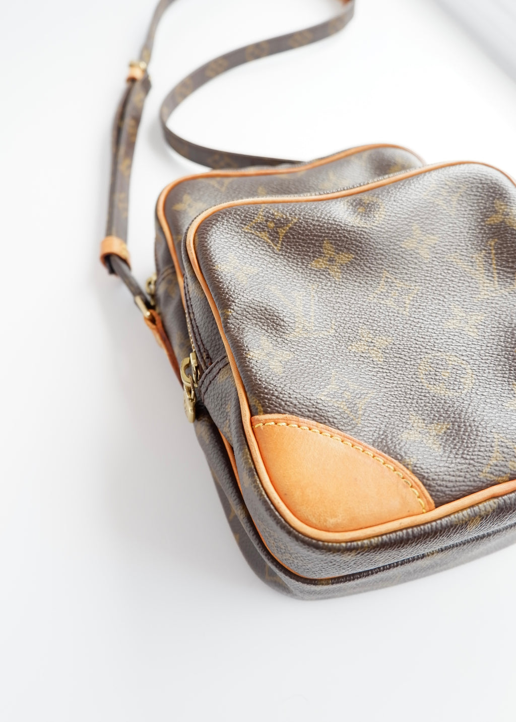 Authentique sac Louis Vuitton Monogram Amazone d'occasion