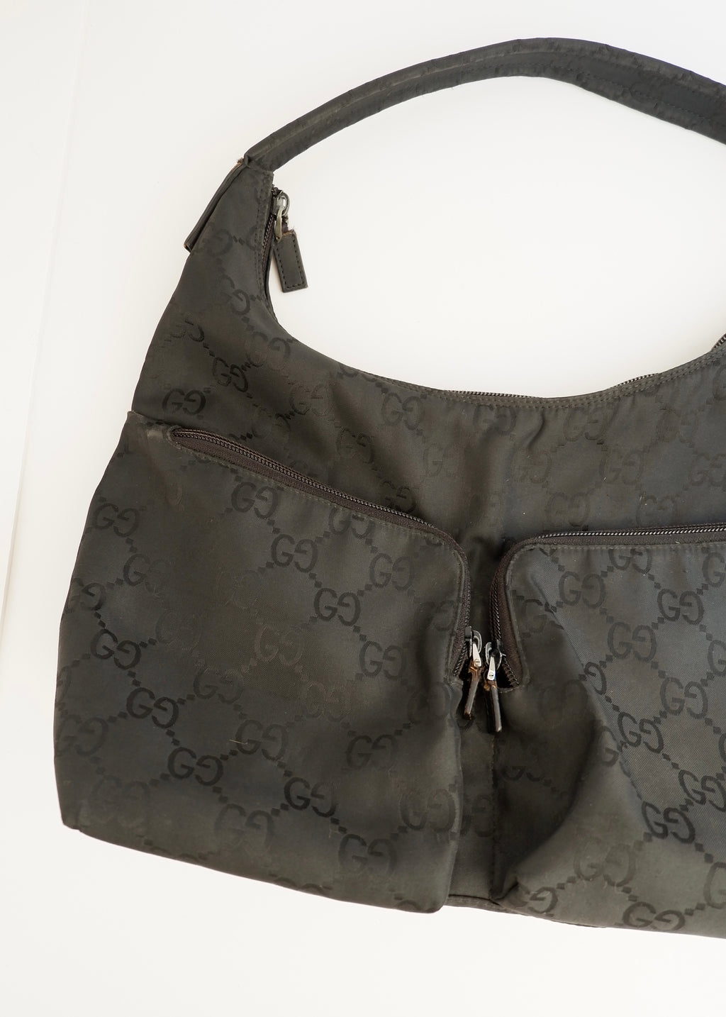 Authentique Sac à bandoulière Gucci en toile GG noire d'occasion