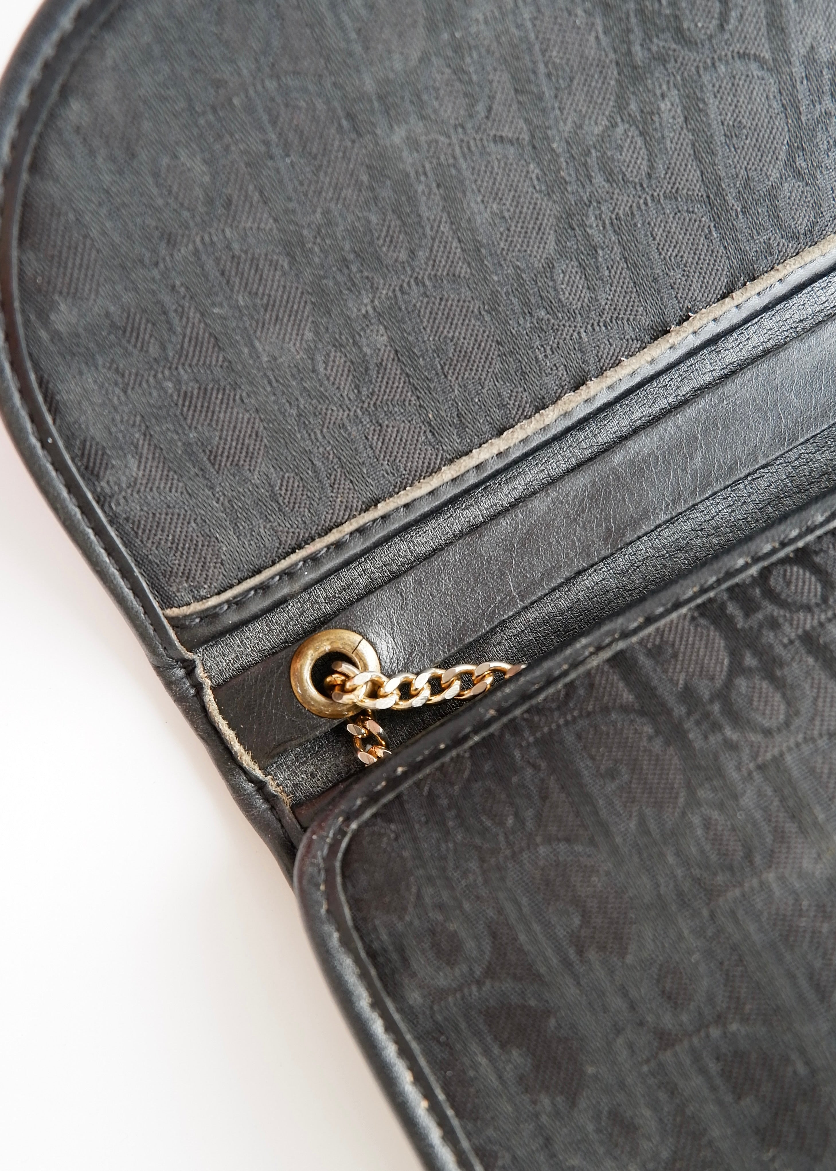Sac bandoulière vintage Dior Trotter noir chaîne d'occasion Authenti
