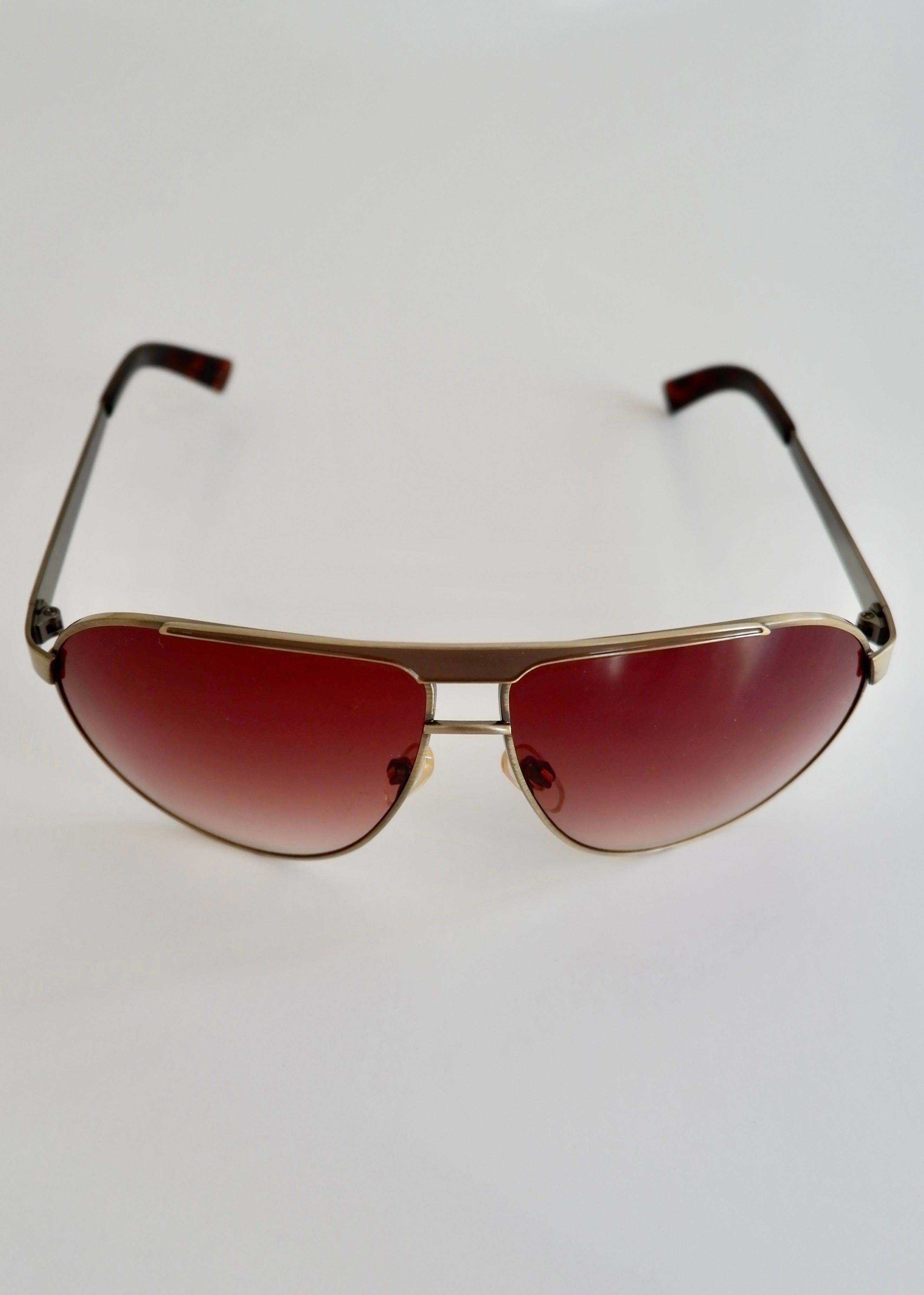 Authentiques lunettes de soleil aviateur Calvin Klein d'occasion