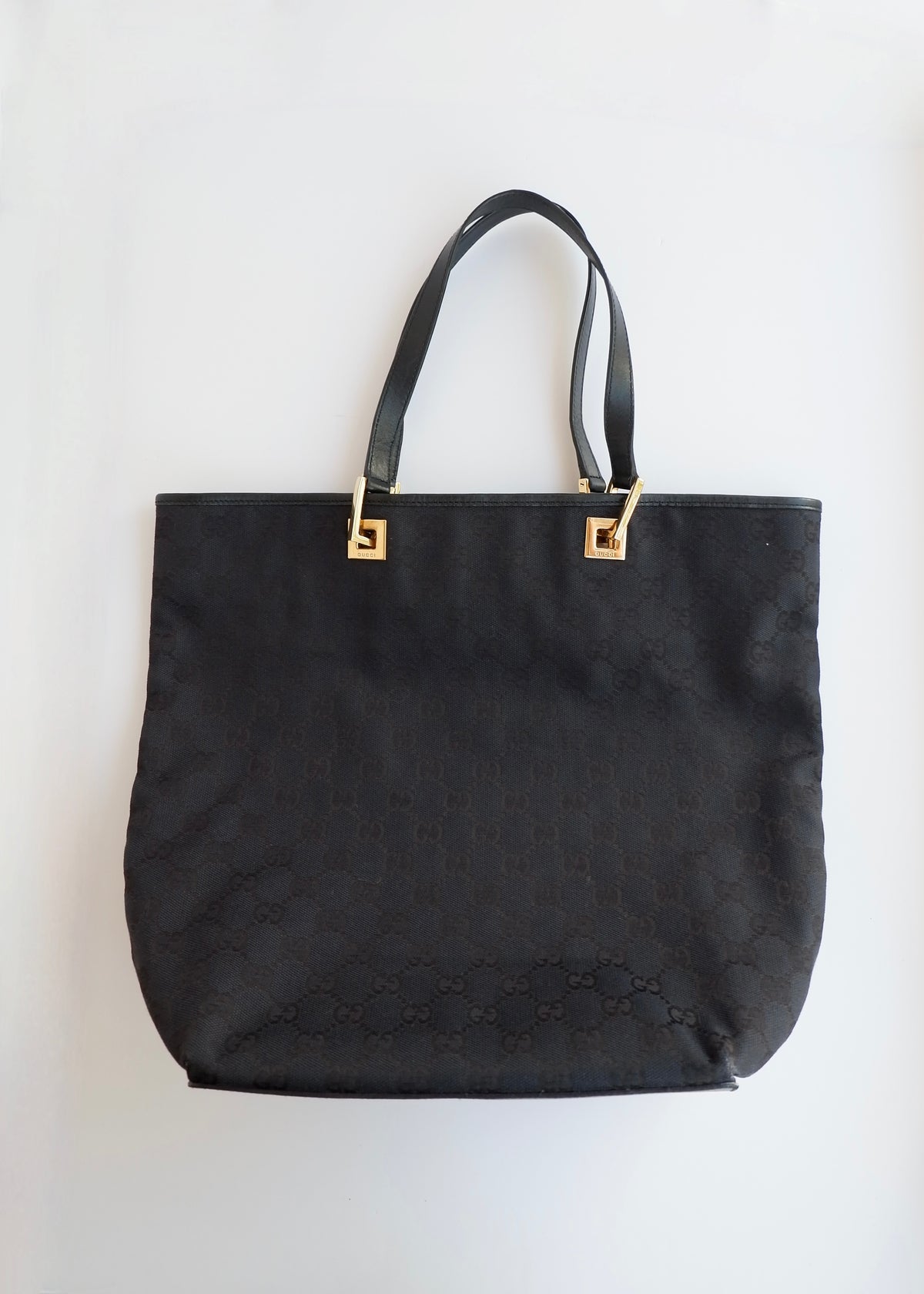 Preowned Gucci Black GG Canvas Shoulder Bag GHW