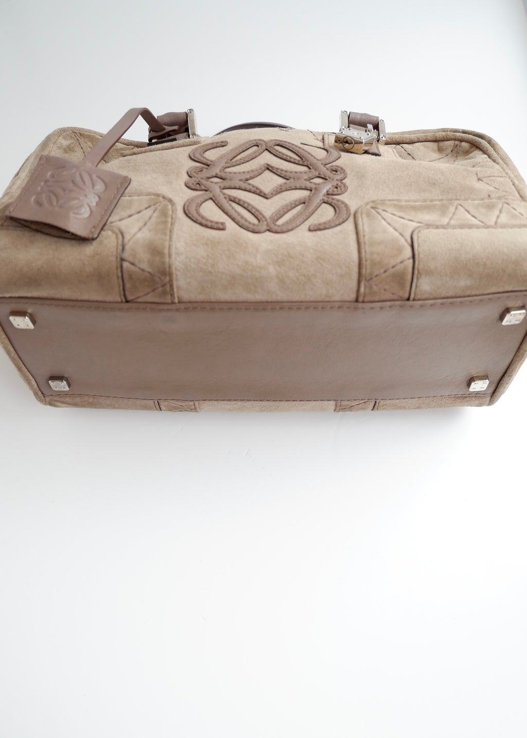 Sac à main Loewe Amazona en daim gris authentique d'occasion