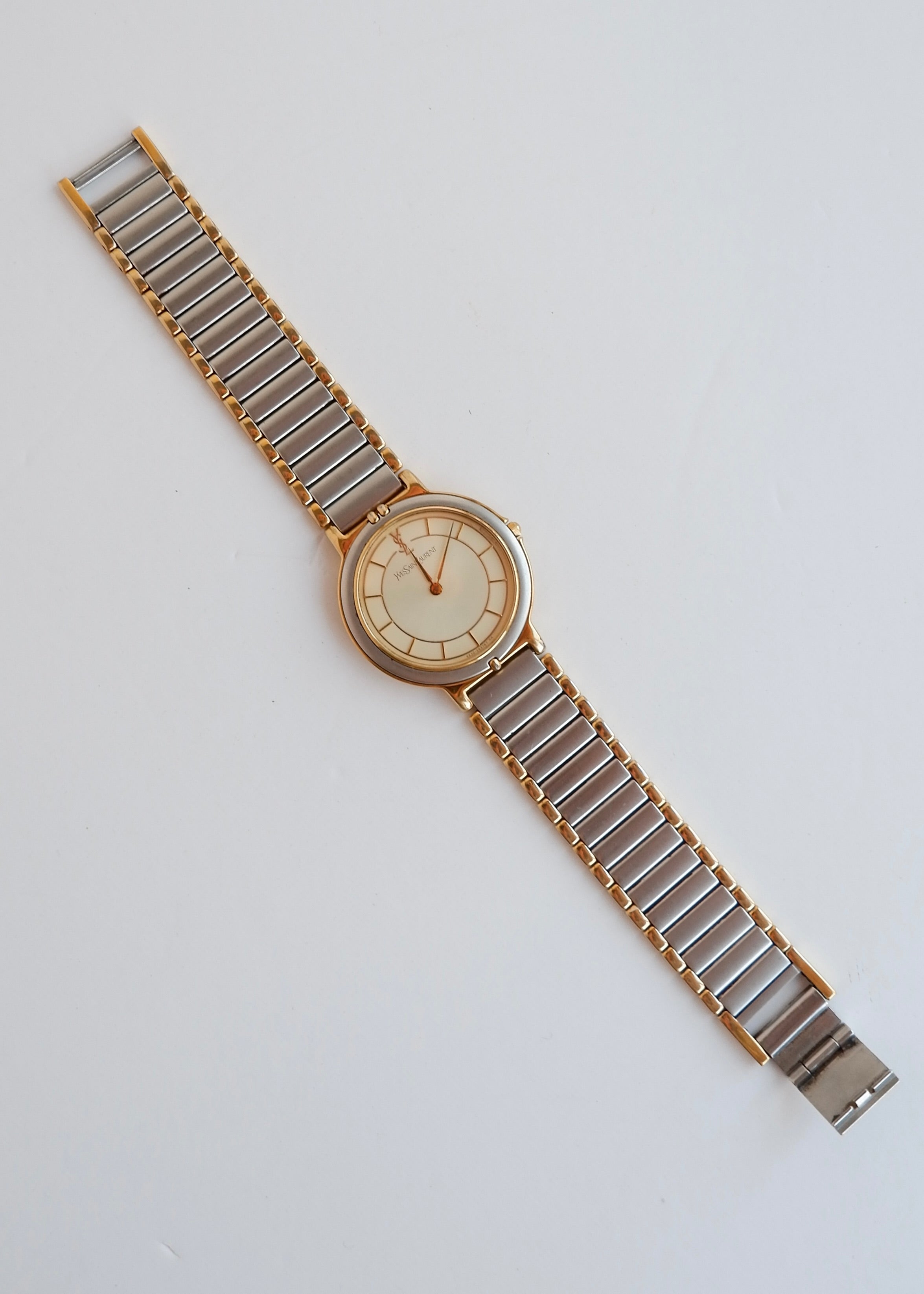Montre YSL authentique d'occasion, ton argent/or