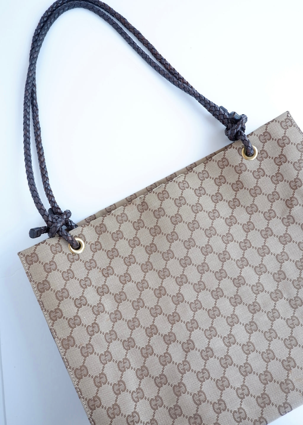 Sac fourre-tout Gucci d'occasion authentique en toile GG marron avec anse en cuir tressé