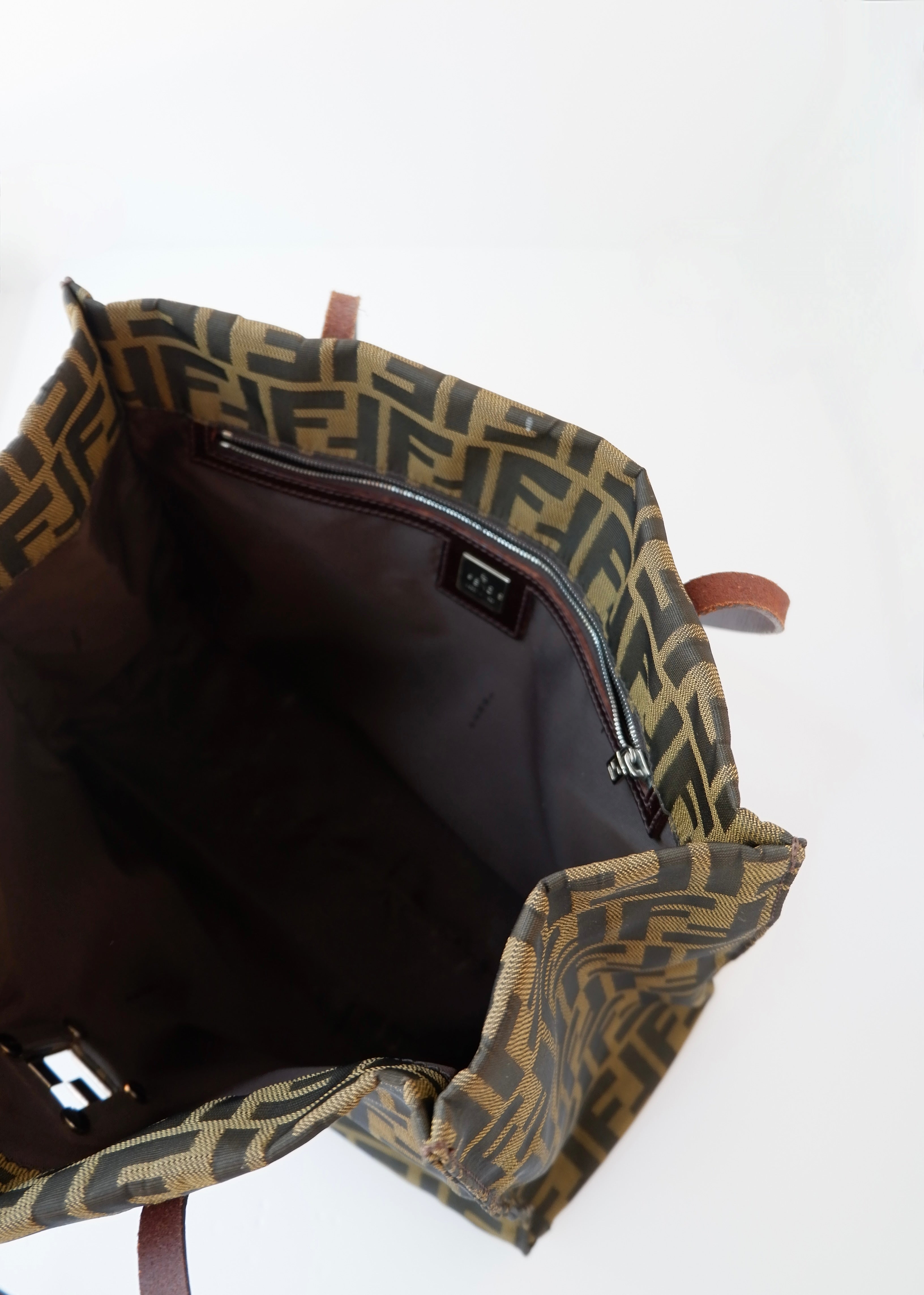 Preowned Vintage Fendi Brown Zucca Canvas Shoulder Tote