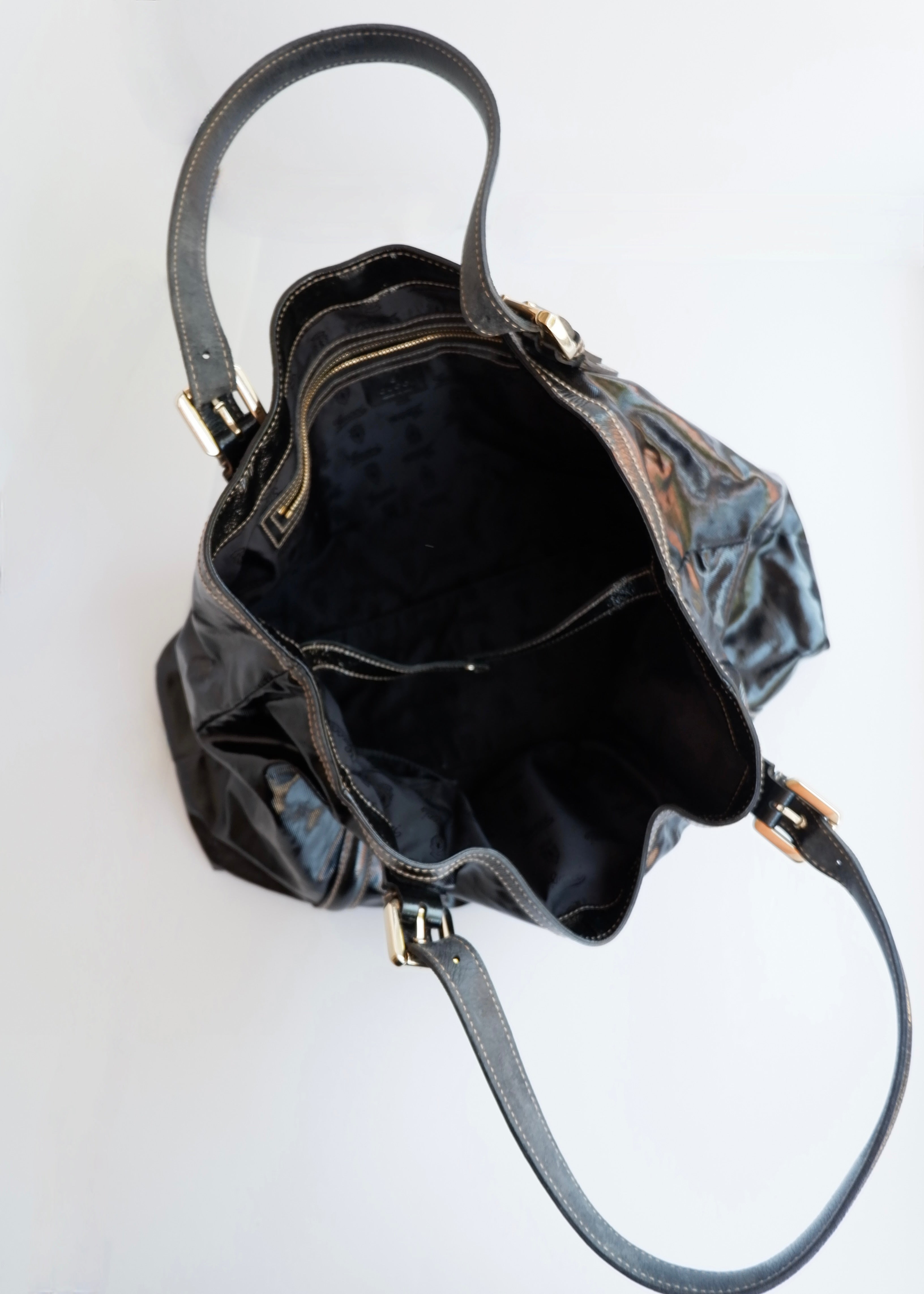 Preowned Gucci Black Dialux/ Patent Leather Britt Shoulder Tote