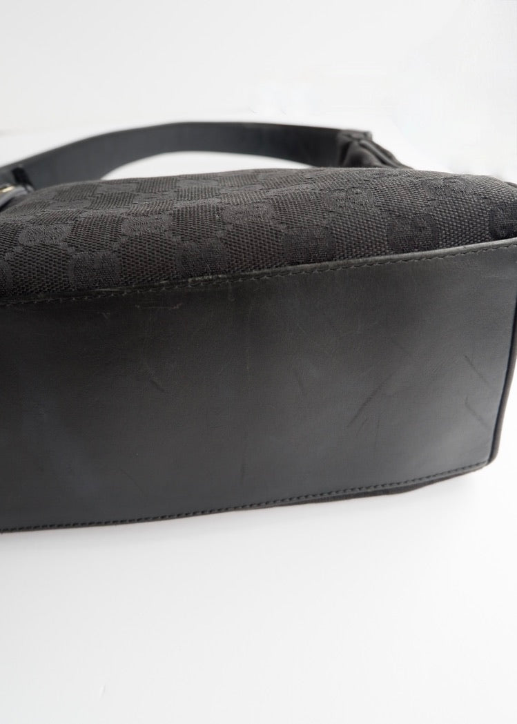 Preowned Gucci Black GG Canvas Leather Strap Shoulder Bag