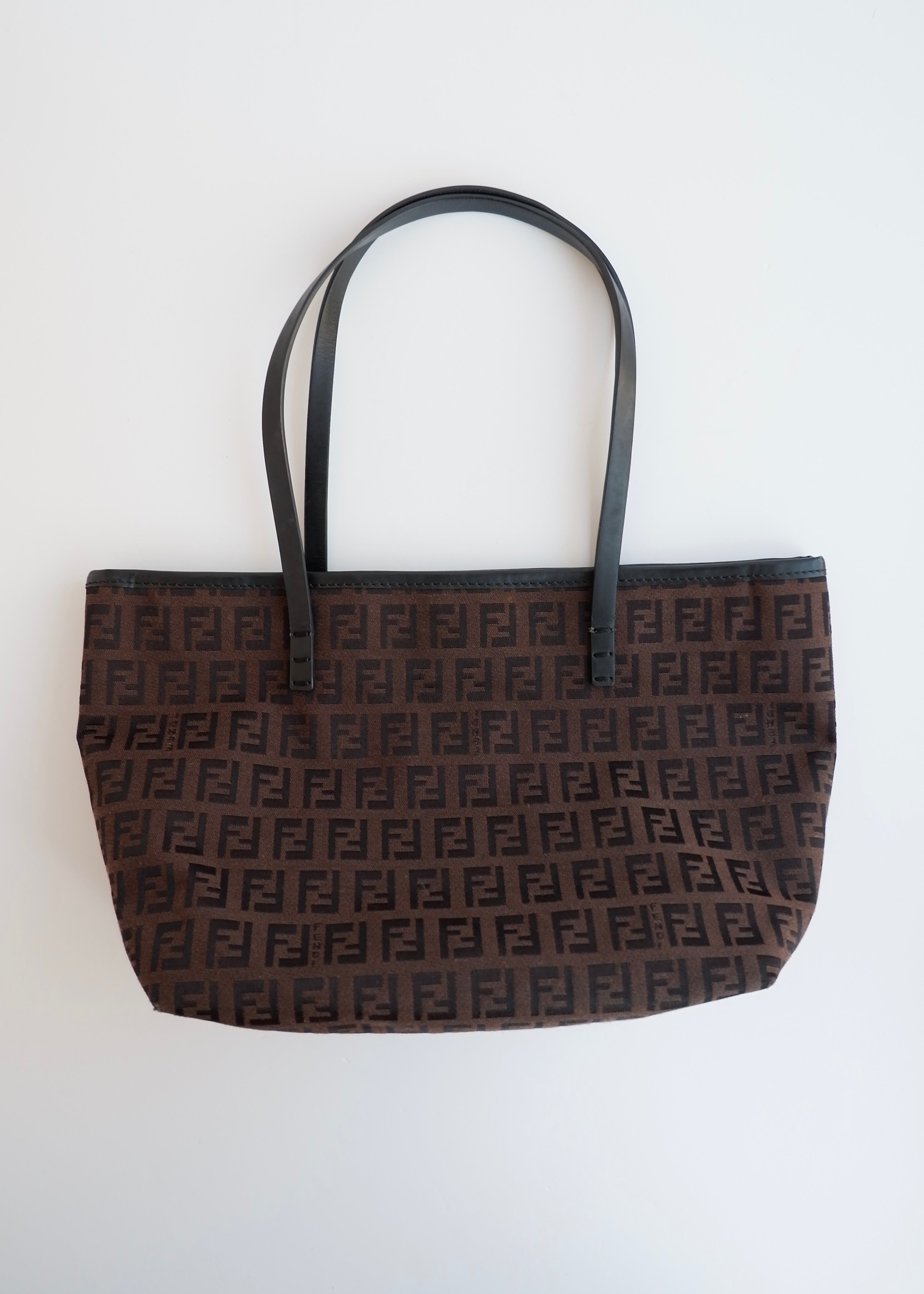 Authentique Petit Sac Fourre-tout Fendi Zucchino Marron Pré-adoré