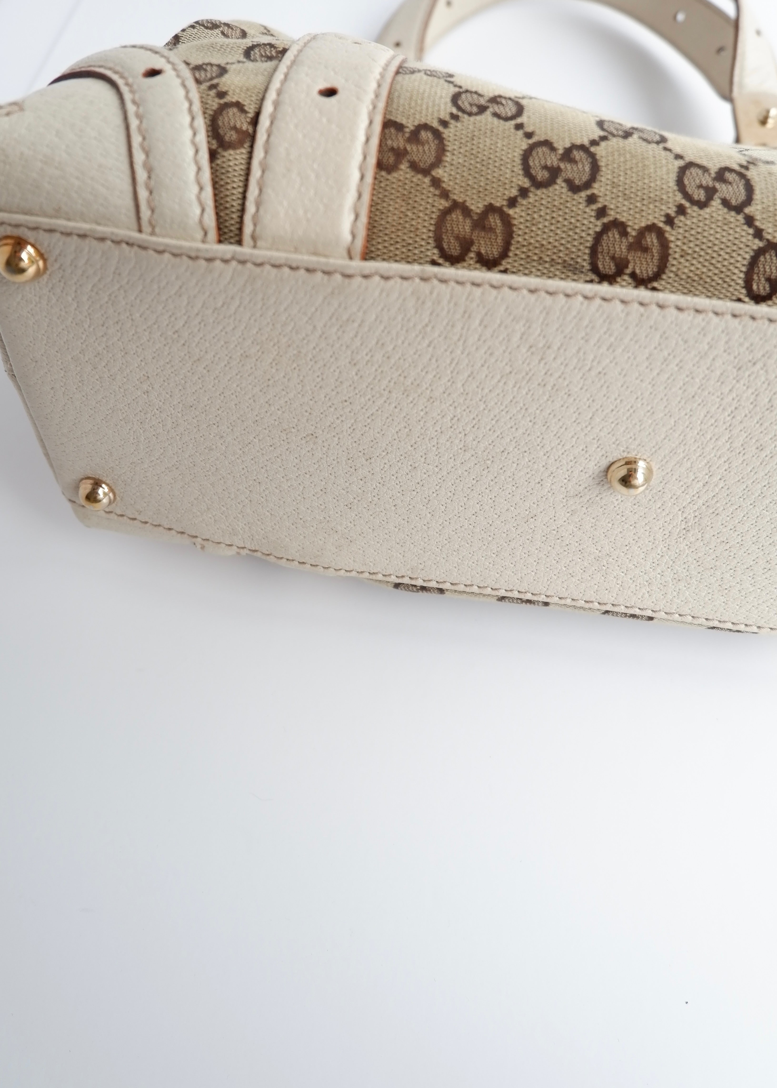 Authentic Preowned Gucci White GG Canvas/Leather Small Shoulder Bag