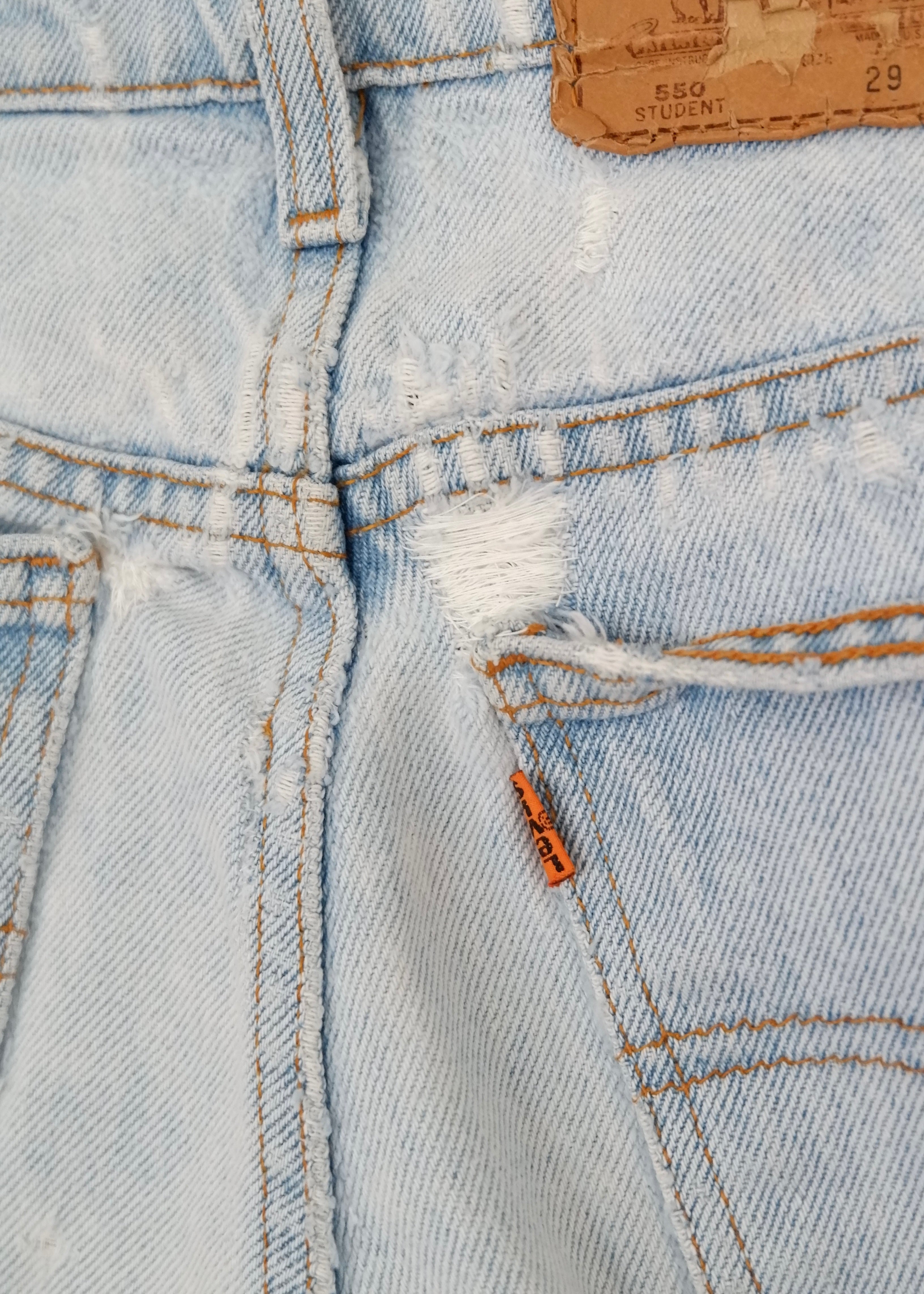 Levis Vintage 550 Jean vieilli légèrement délavé - 28
