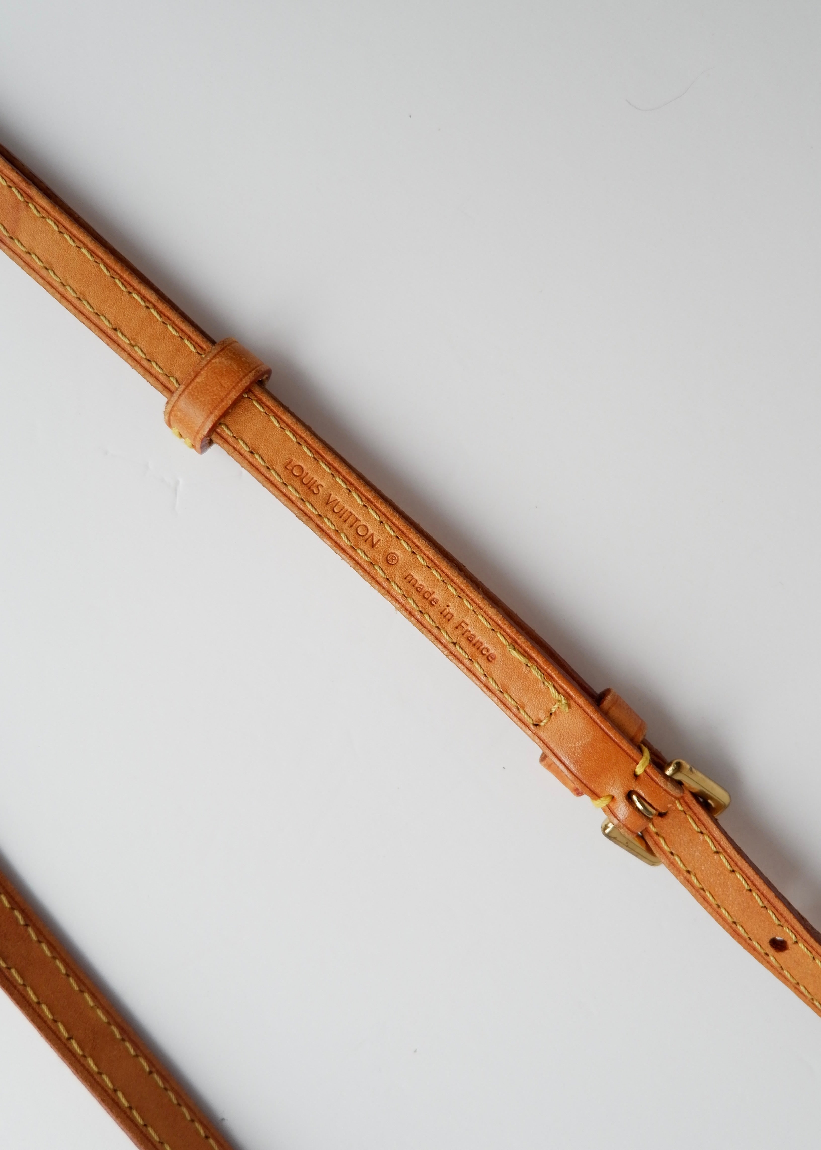 Bandoulière en cuir Louis Vuitton d'occasion authentique
