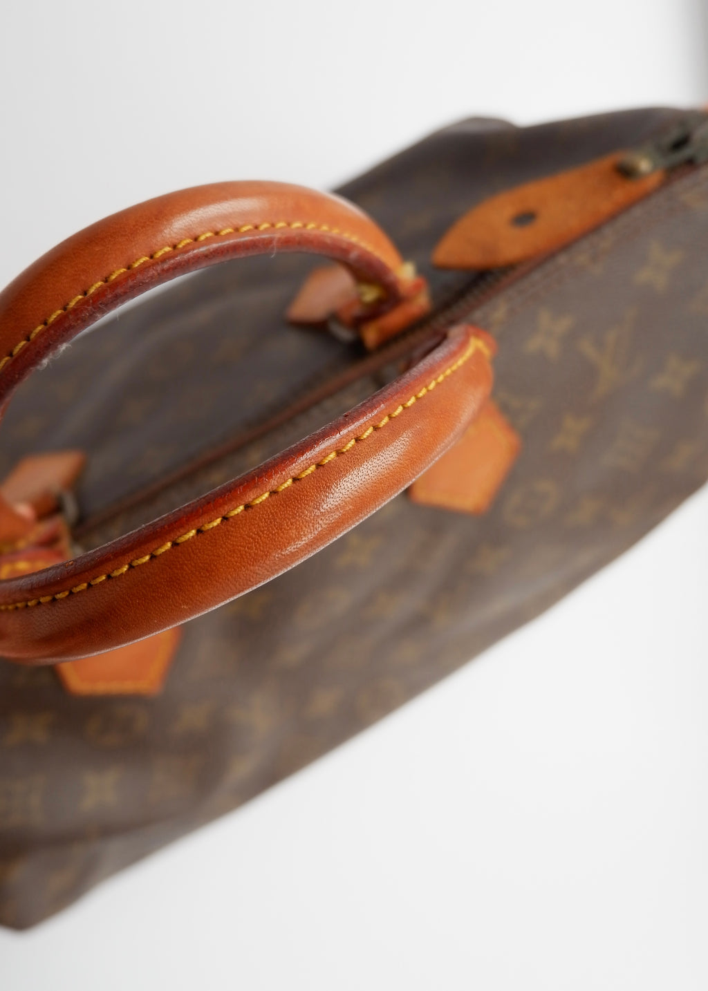 Authentique Sac Vintage d'occasion Louis Vuitton Monogram Speedy 35