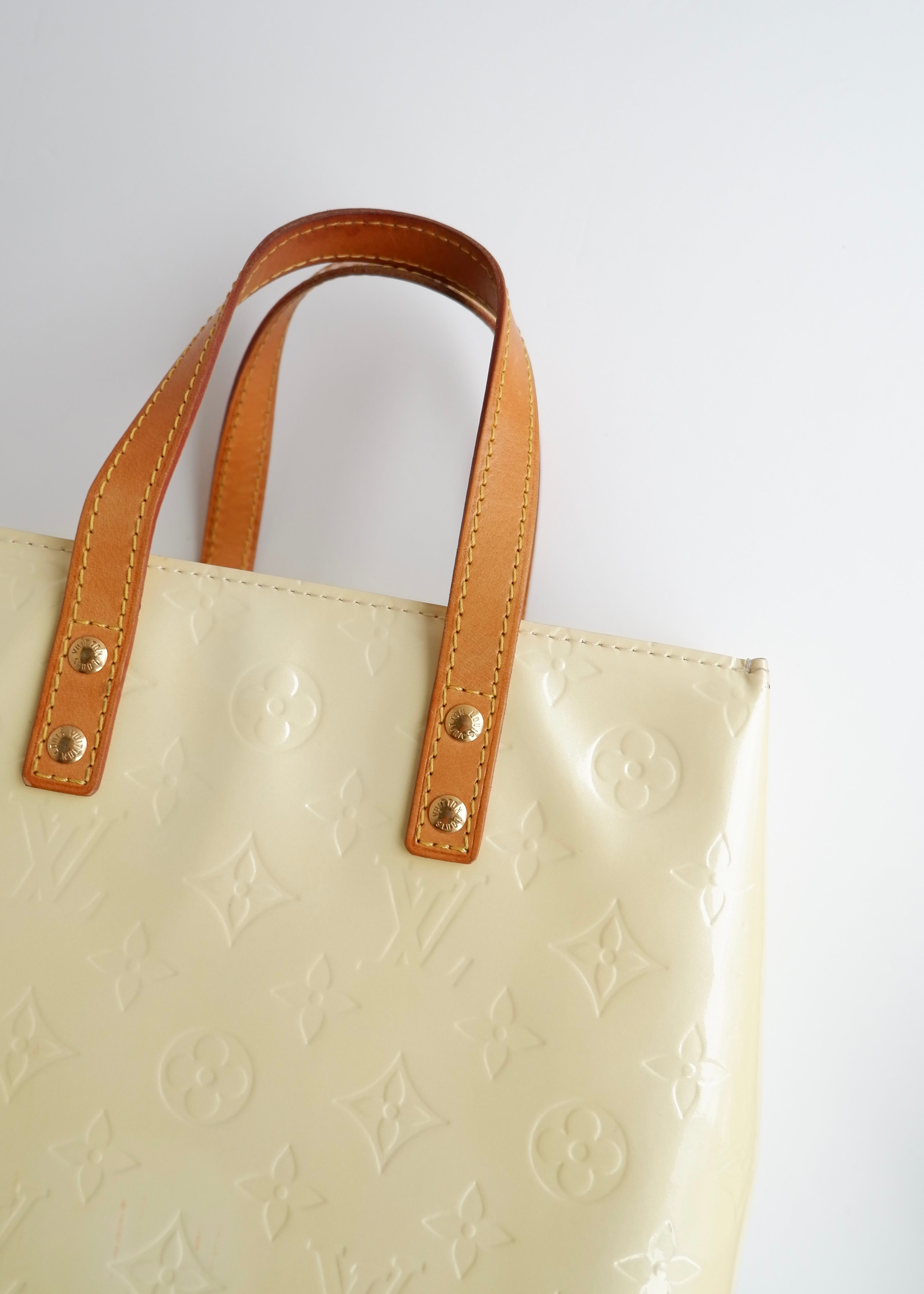 Authentic Preowned Louis Vuitton Off White Monogram Vernis Reade Handbag