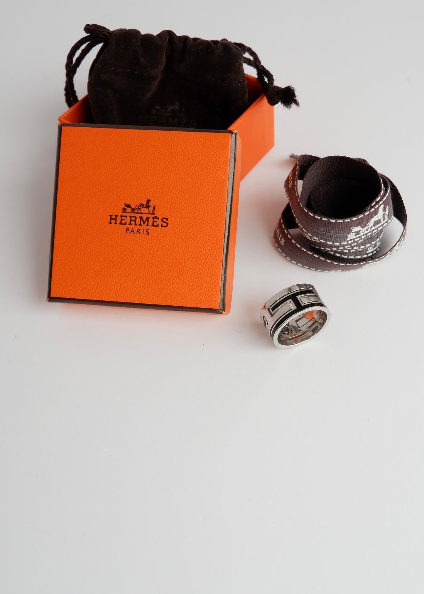 Authentic Preowned Hermes Black/ Silver Move H Ring