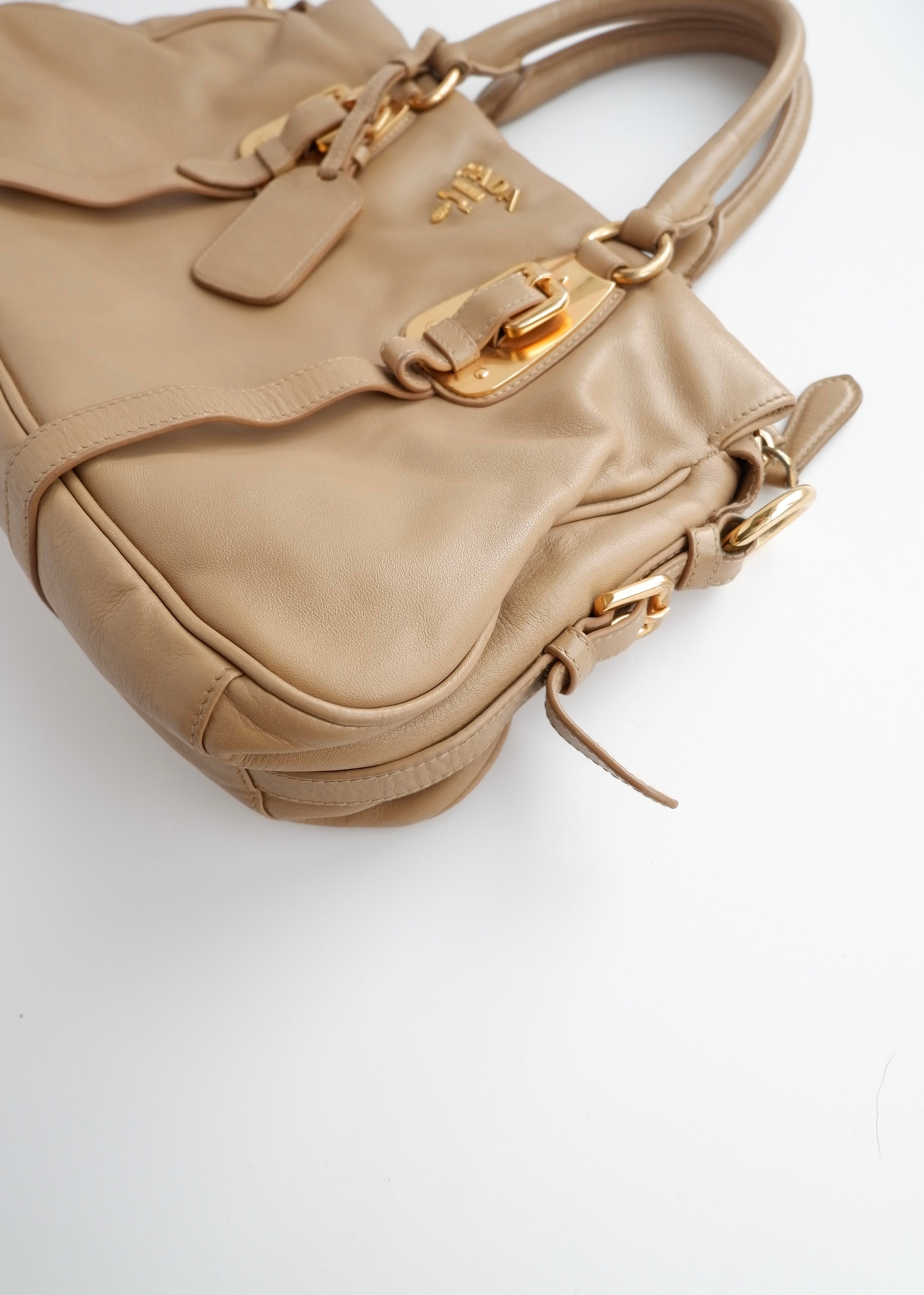 Authentique sac Prada en cuir marron, deux-en-un, d'occasion