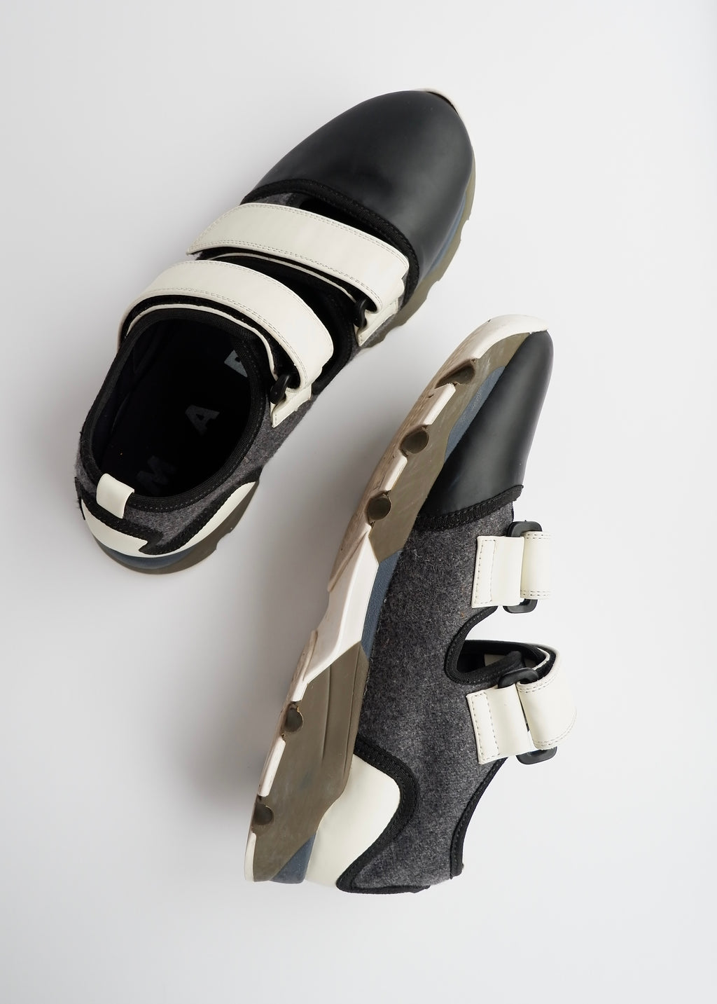 Baskets Velcro Marni Noires/Vertes en Tissu Technique Authentiques d'Occasion - 40