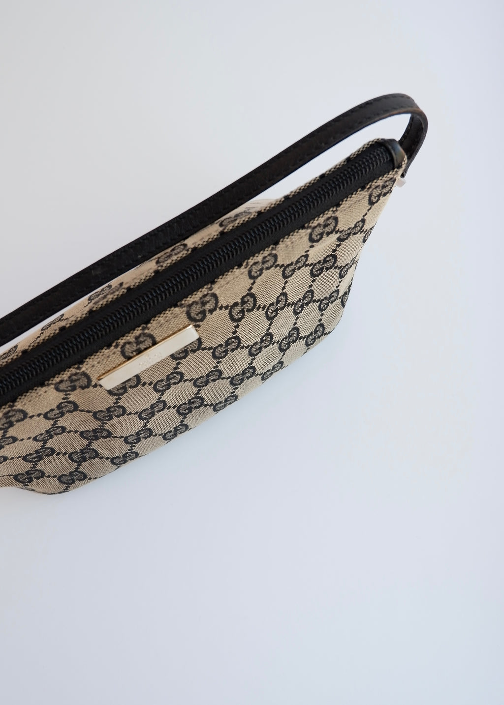 Authentic Preowned Gucci Black GG Canvas Boat Pochette Shoulder Bag