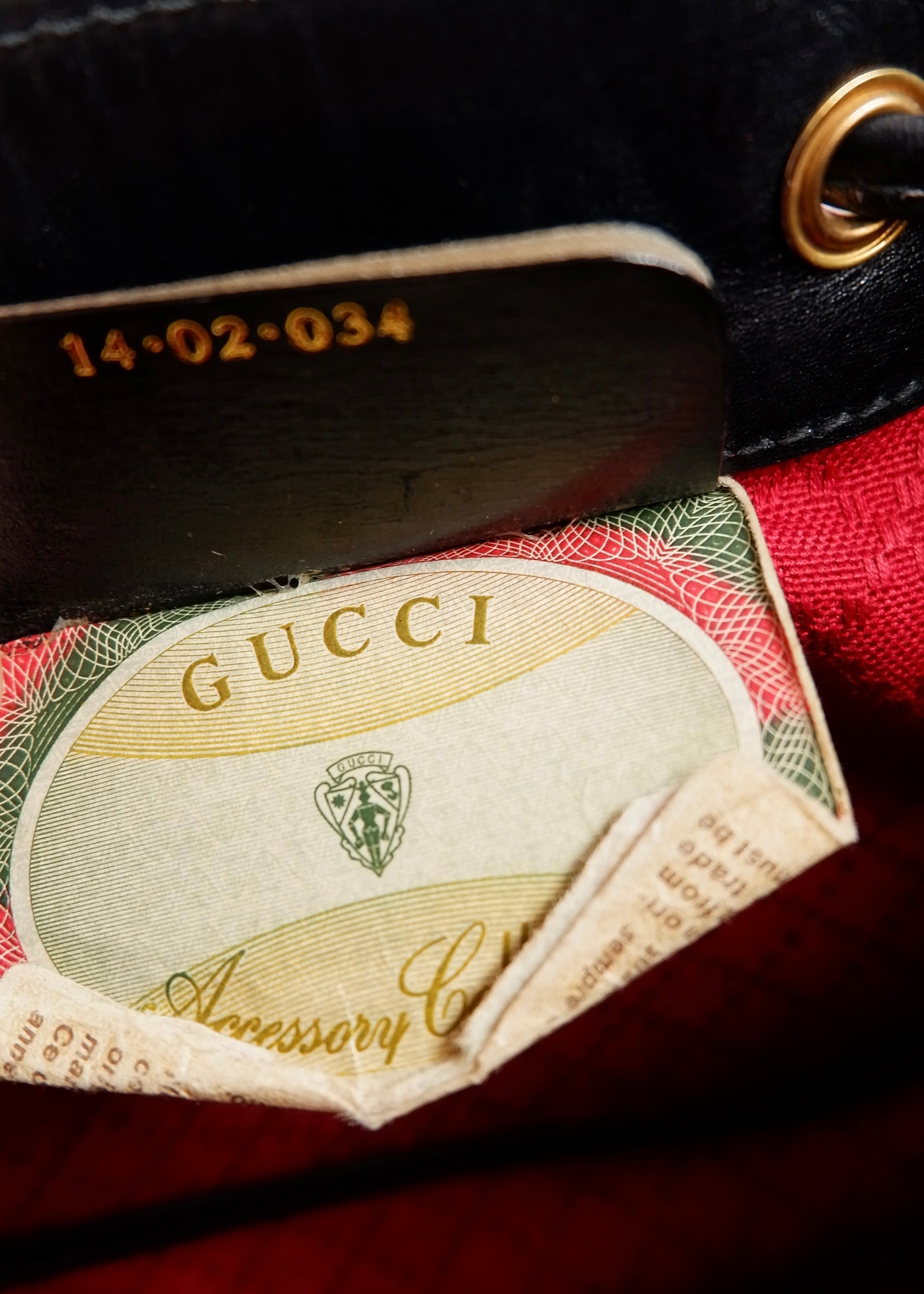 Preowned Gucci Black GG Canvas Drawstring Crossbody Bag