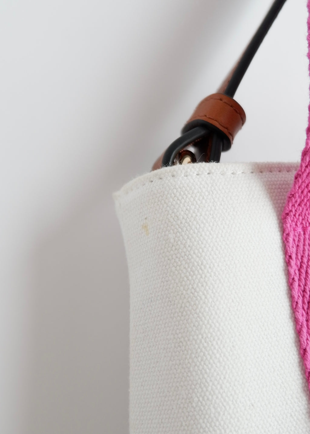 Sac Chloe bandoulière ou à main en toile blanc/rose authentique d'occasion