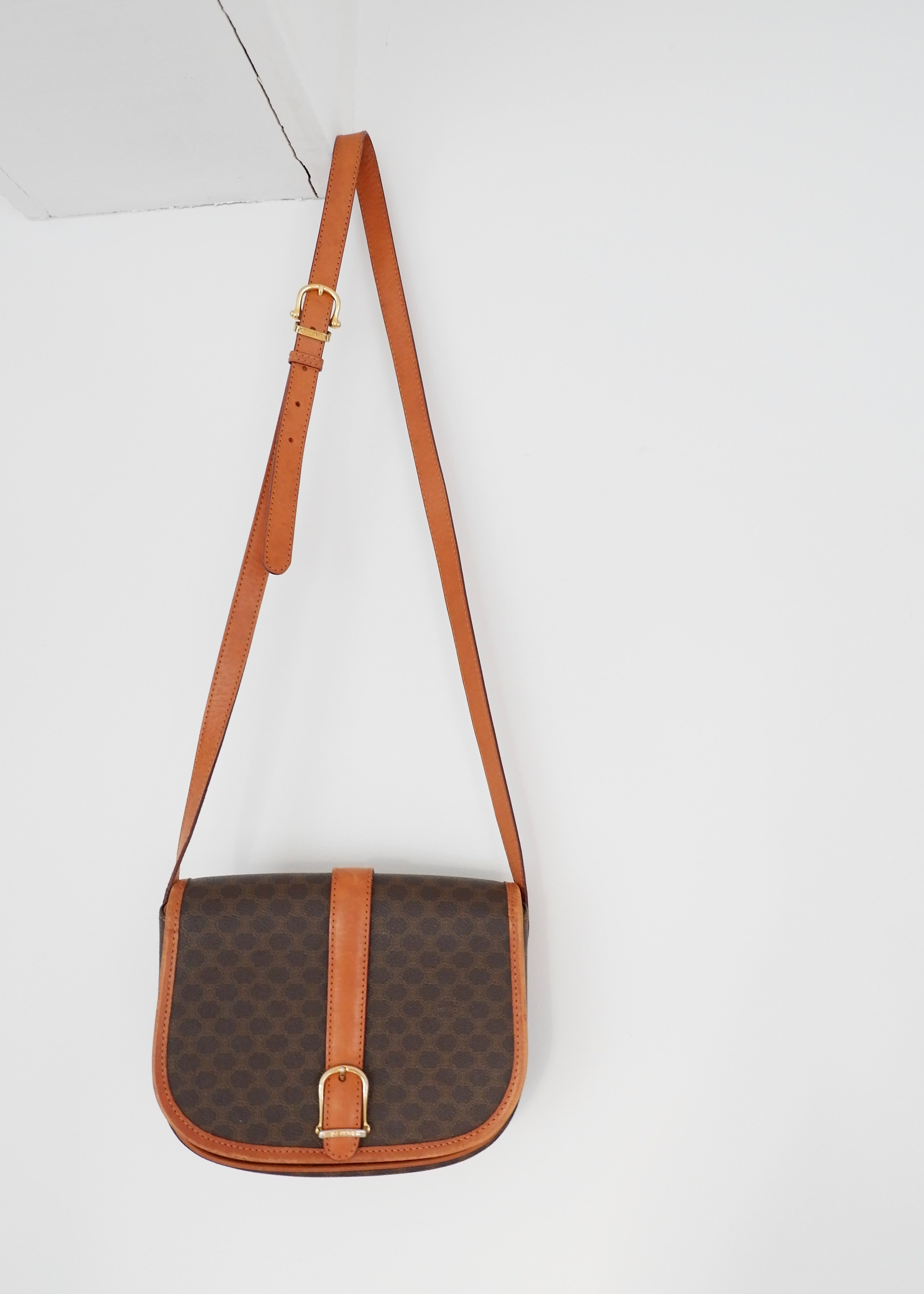 Sac bandoulière Celine Macadam vintage authentique d'occasion