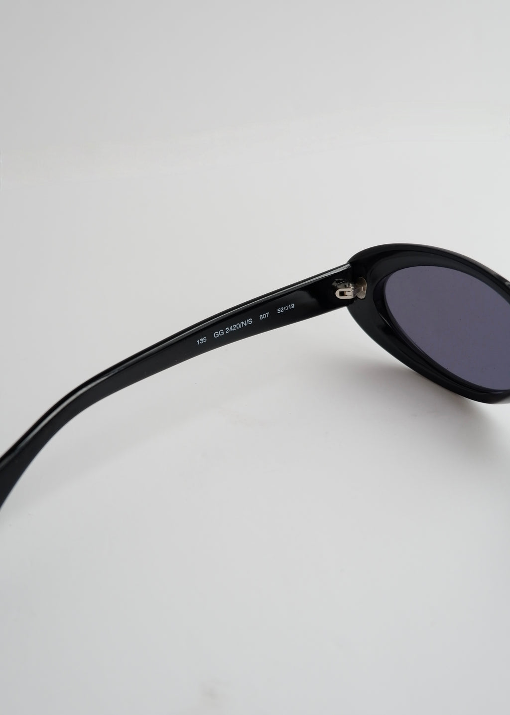 Authentic Preowned Vintage Gucci Black Oval Frame Sunglasses