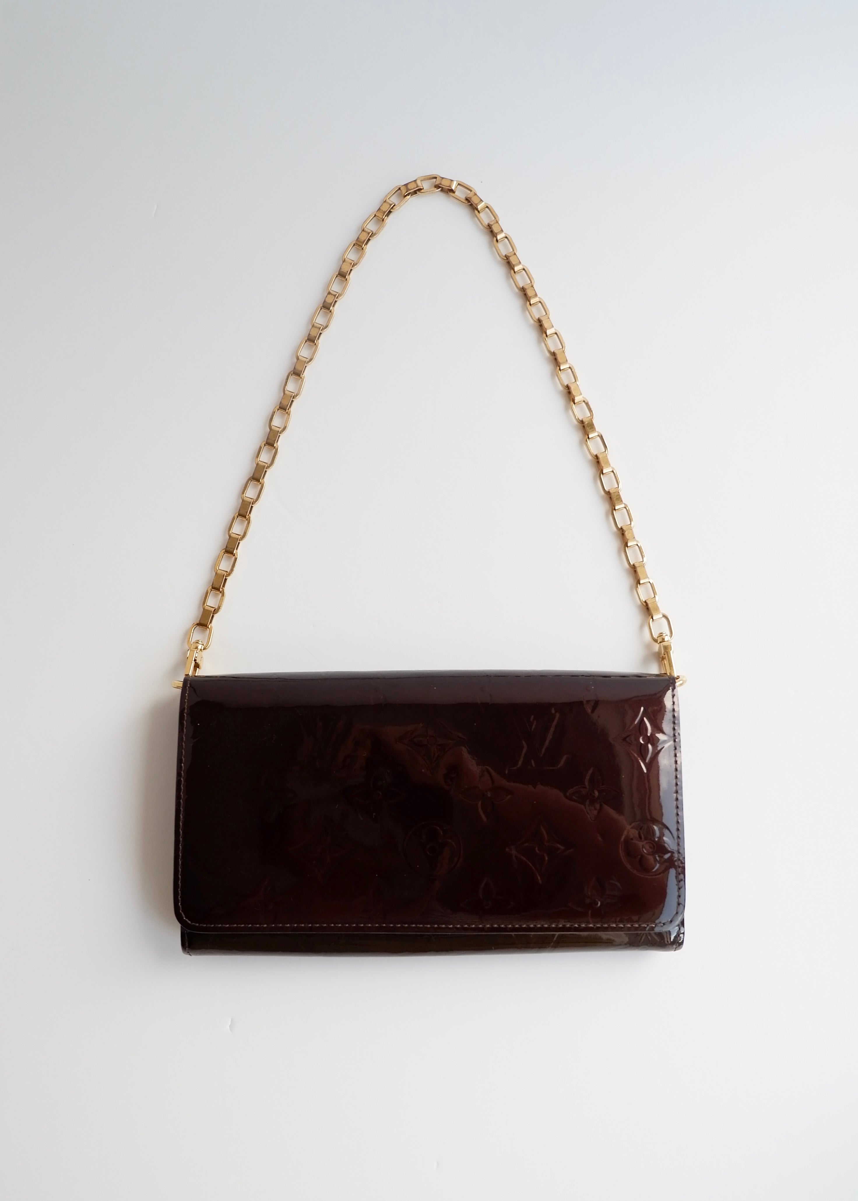 Preowned Louis Vuitton Monogram Vernis Amarante Sarah Chain Wallet