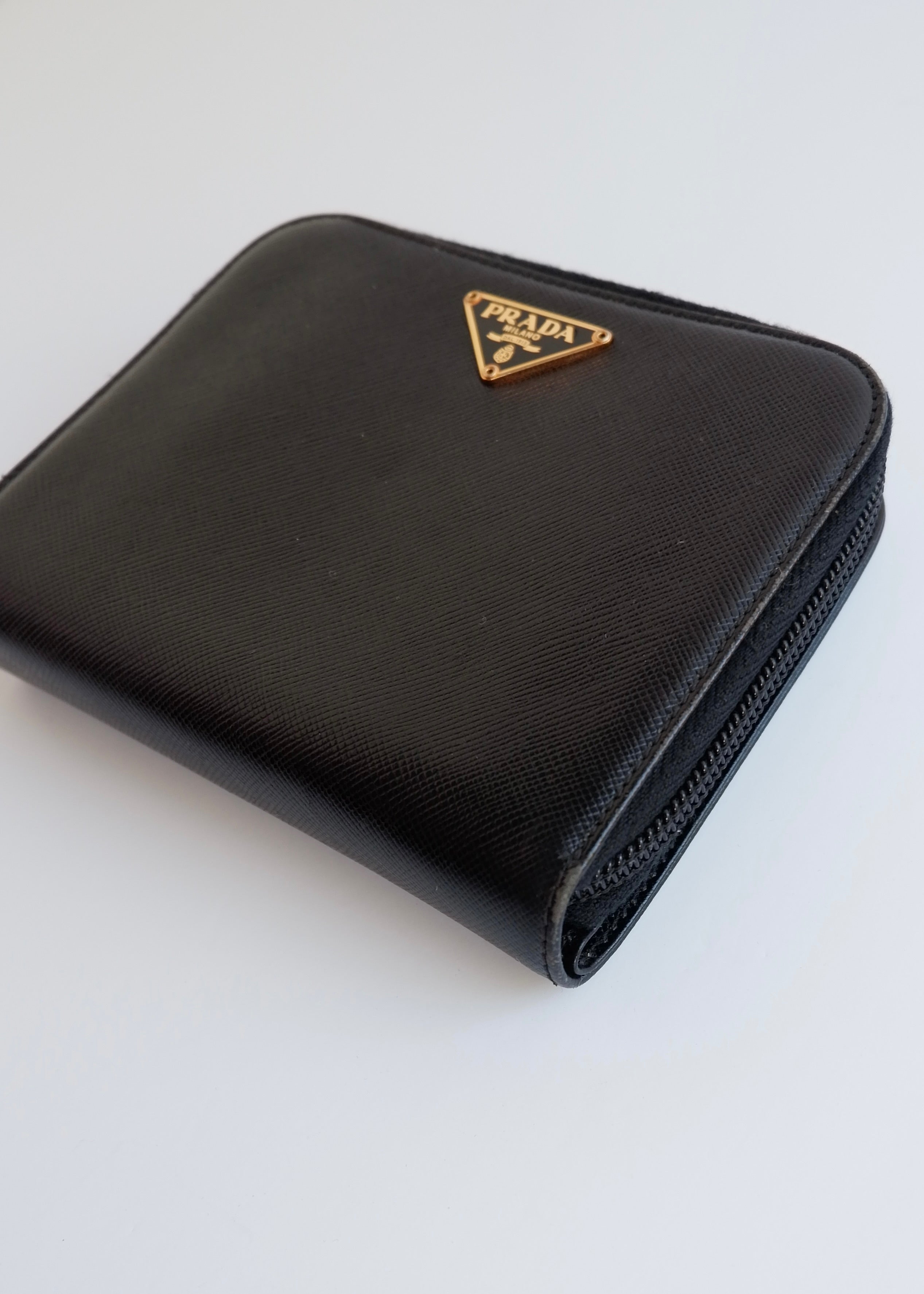 小物 685 Prada saffiano leather wallet black Prada Saffiano Leather Wallet | Black | FARFETCH