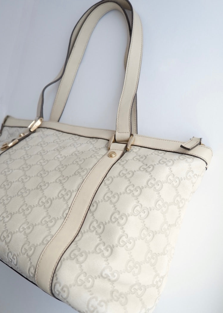 Authentic Preowned Gucci Ivory Leather GG Supreme Shoulder Bag