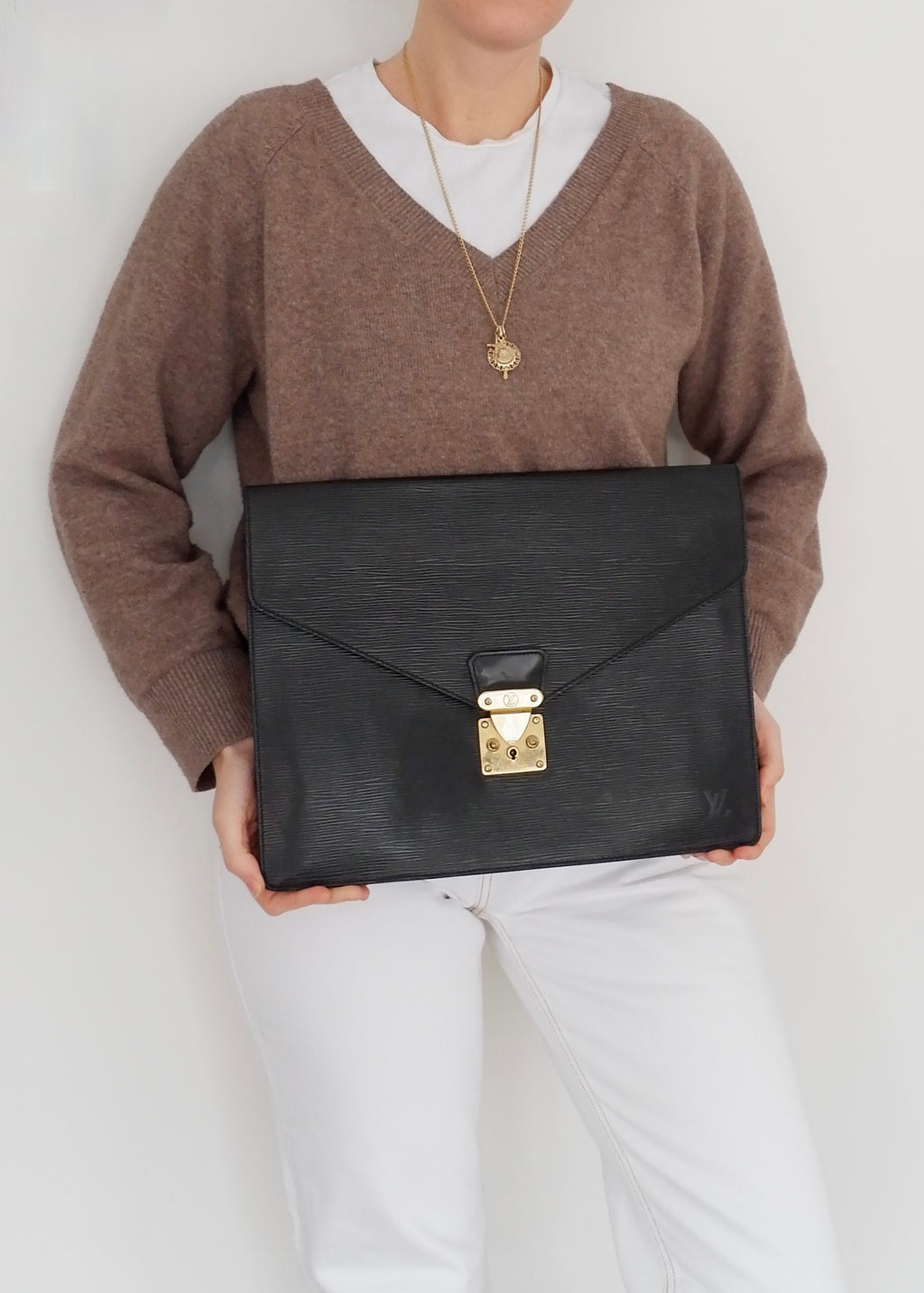 Authentic Preowned Vintage Louis Vuitton Black Epi Large Pouch