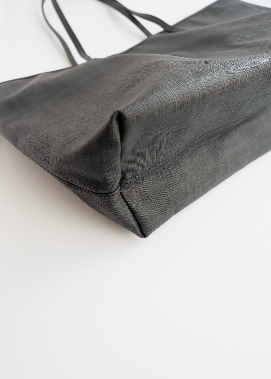 Sac cabas Fendi Zucca en toile enduite noire d'occasion authentique
