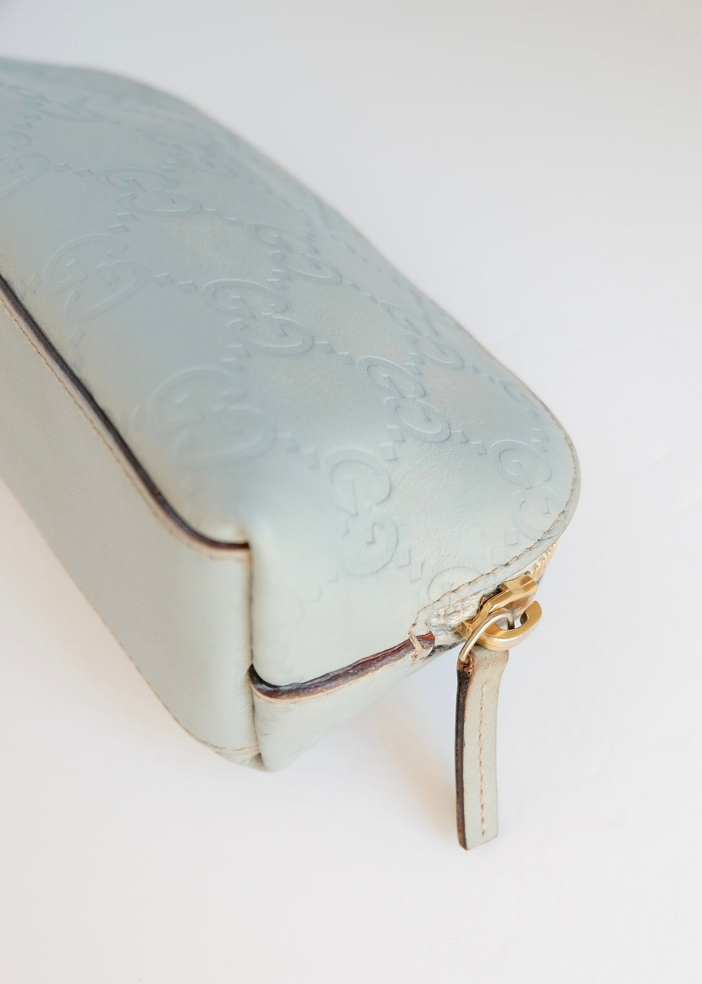 Preowned Gucci Blue Leather GG Pouch