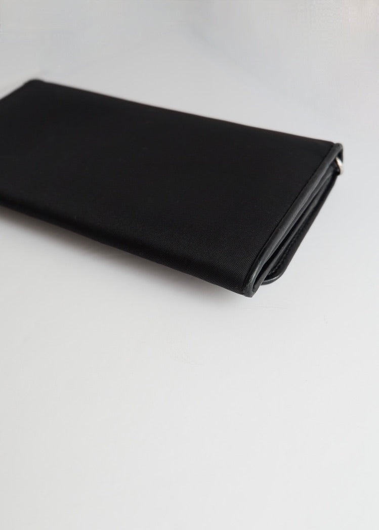 Authentique WOC Prada en nylon/cuir noir d'occasion