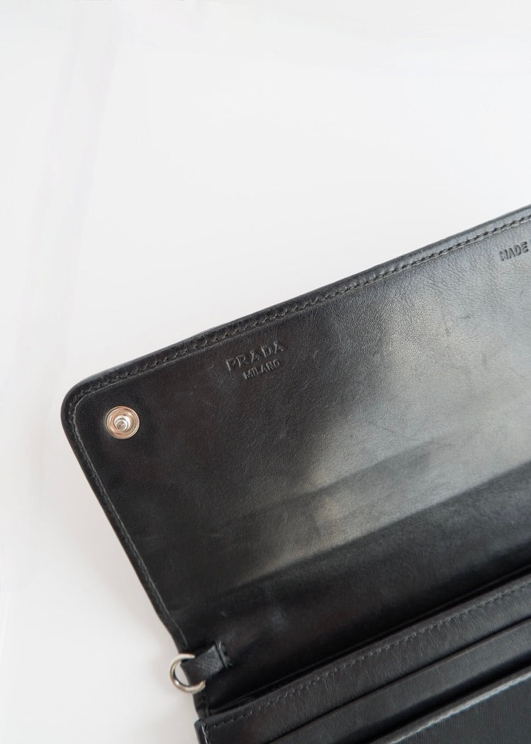 Authentique WOC Prada en nylon/cuir noir d'occasion
