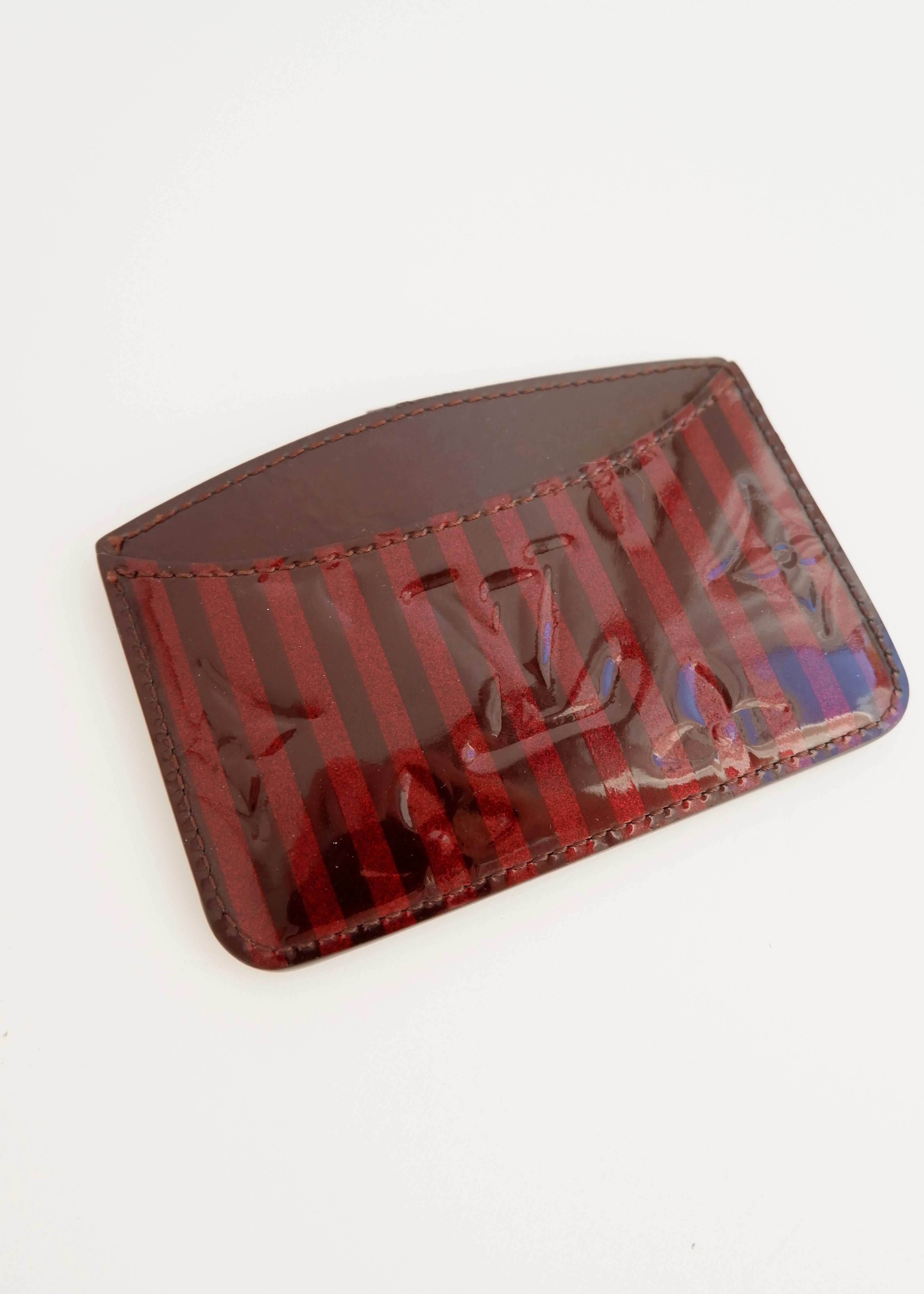 Authentique Porte-Cartes Louis Vuitton Monogram Amarante Stripe Vernis d'occasion