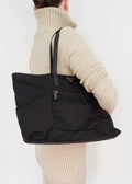 Authentique Sac cabas Prada noir en nylon extra large avec fermeture éclair sur le dessus