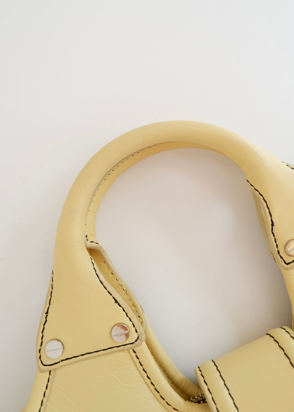 Preowned Givenchy Yellow Leather Small Handbag