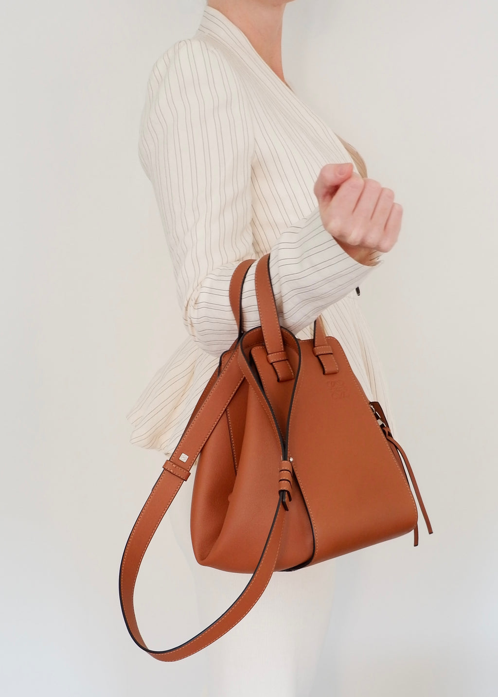 Preowned Loewe Brown Leather Hammock Bag