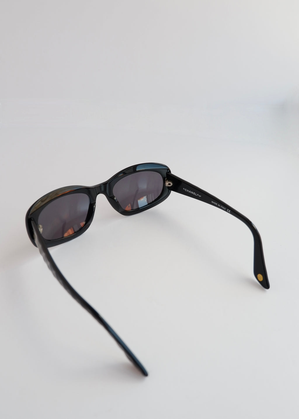 Authentic Preowned Chanel Black CC Logo Sunglasses