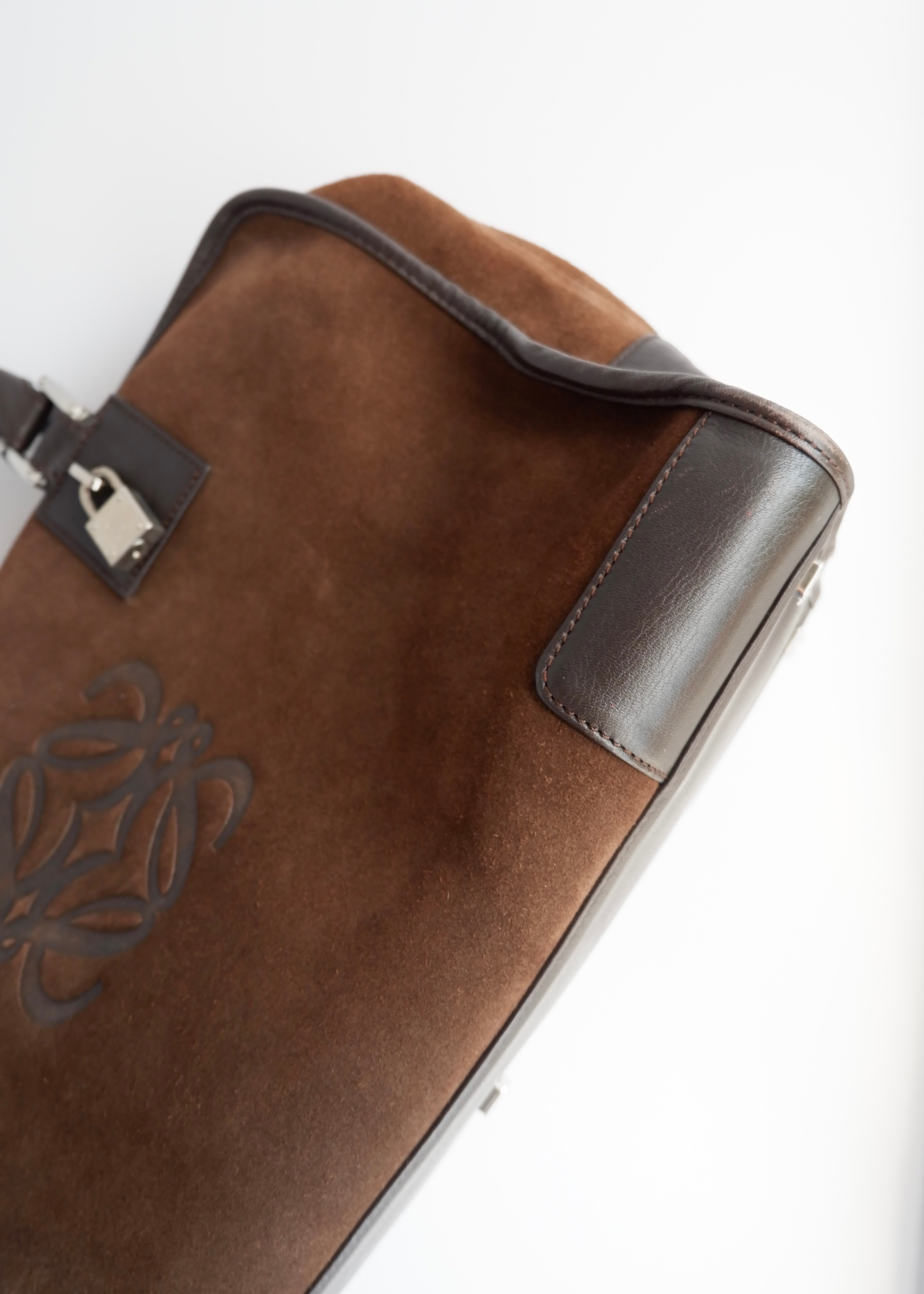 Authentique Sac à main vintage Loewe Amazona en daim et cuir marron pré-adoré
