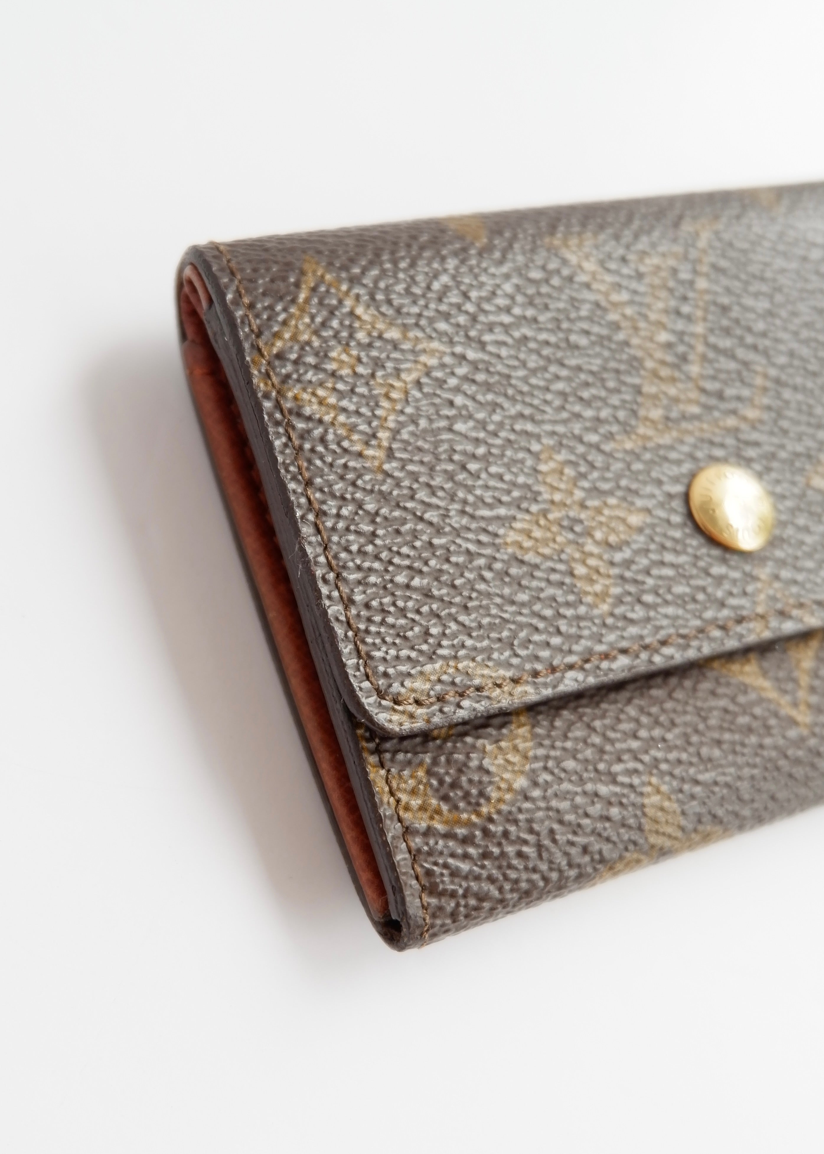 Preowned Louis Vuitton Monogram Coin/Card Holder