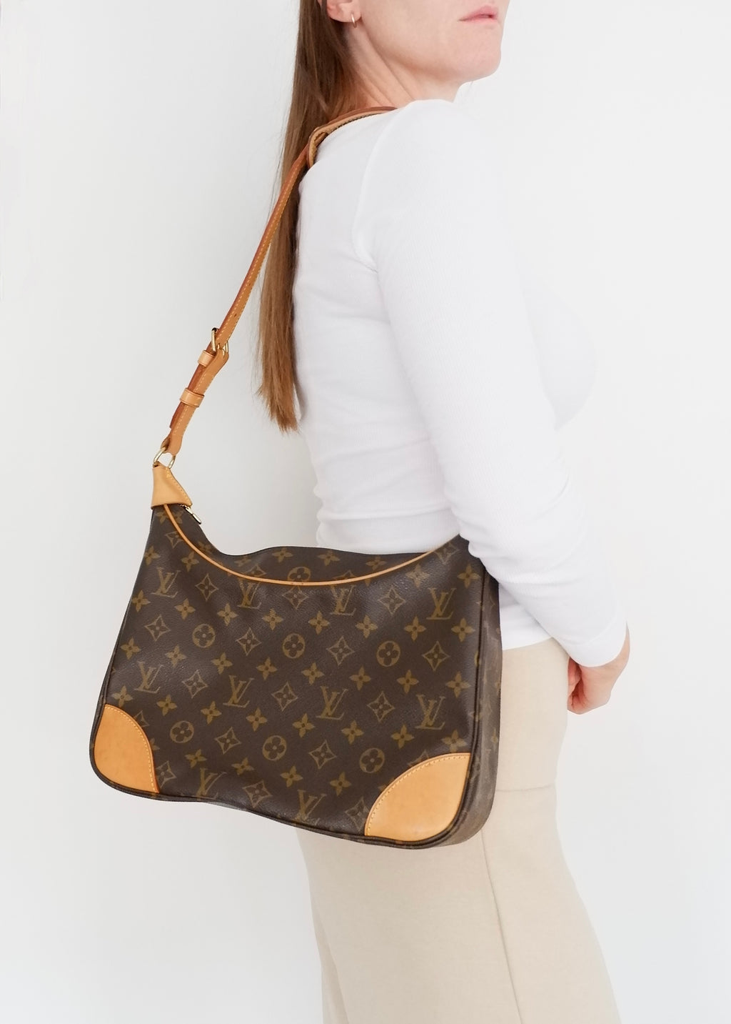 Preowned Louis Vuitton Monogram Boulogne 30 Shoulder Bag