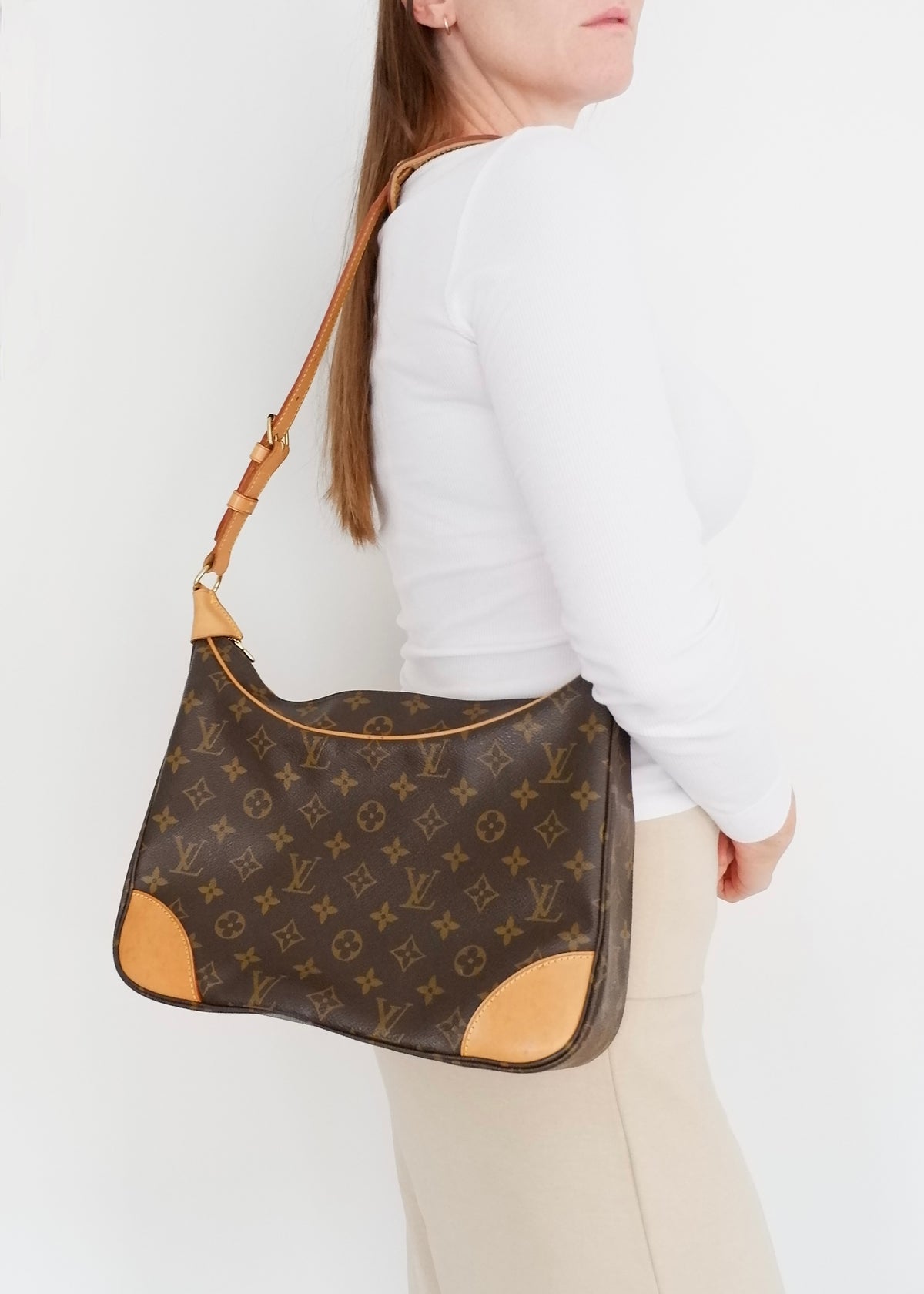 Preowned Louis Vuitton Monogram Boulogne 30 Shoulder Bag