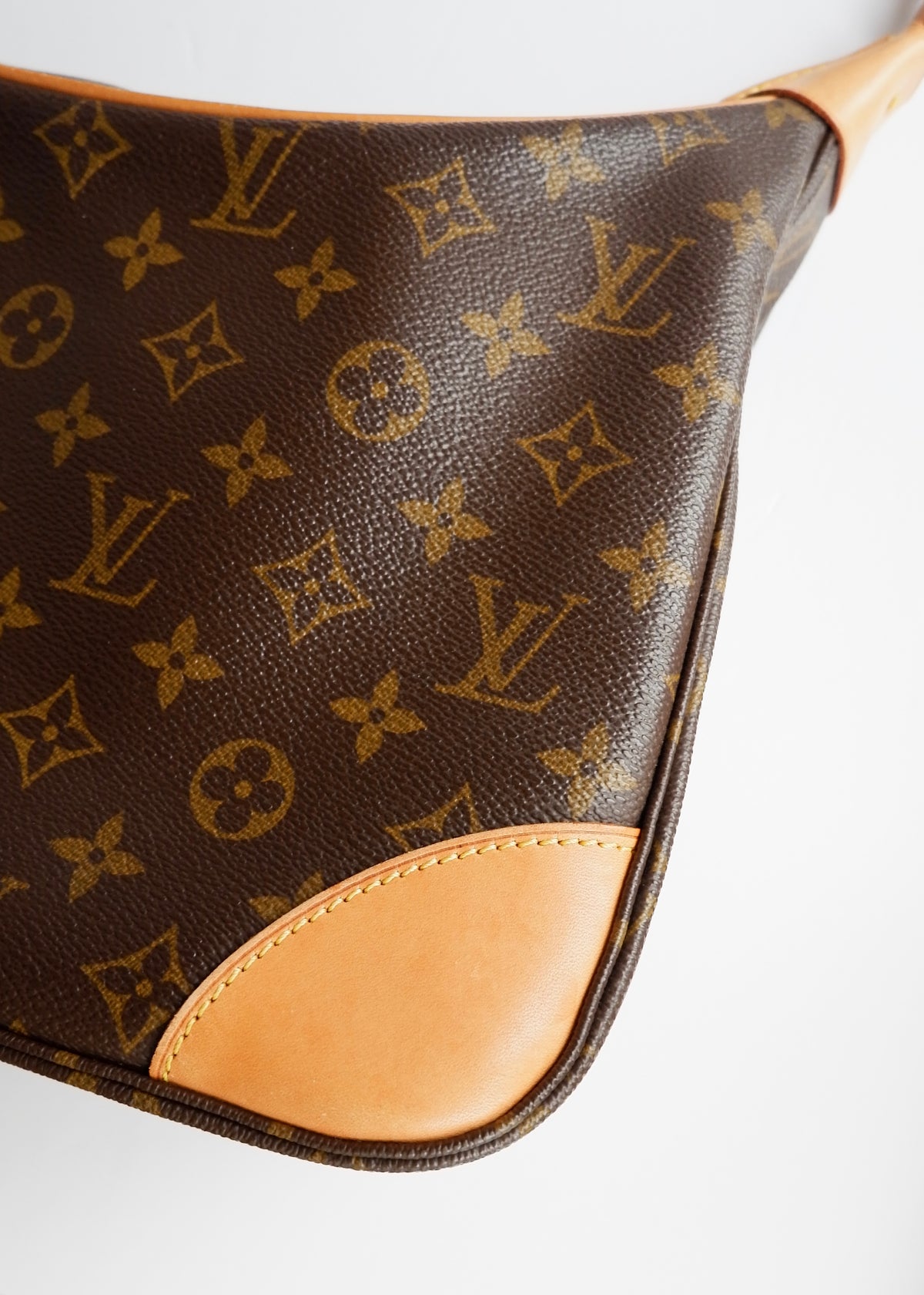 Preowned Louis Vuitton Monogram Boulogne 30 Shoulder Bag