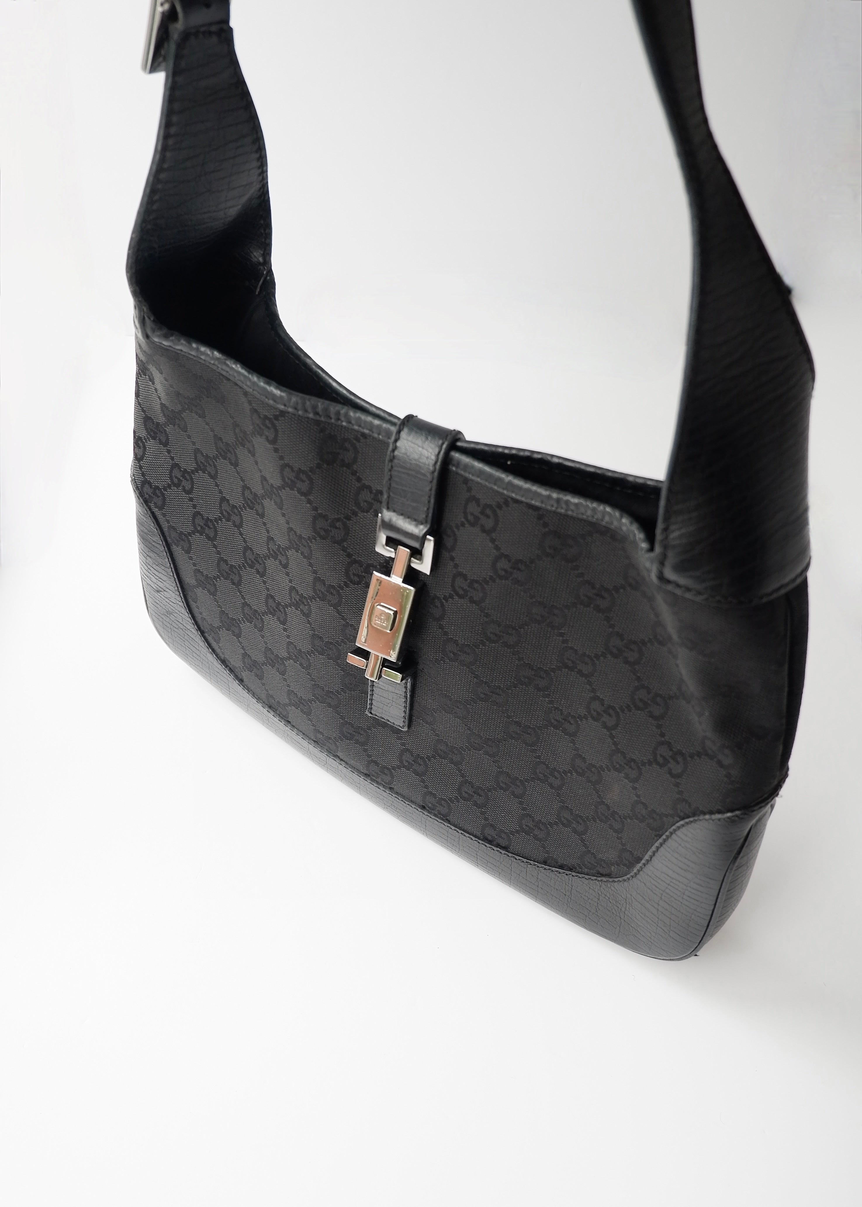 Preowned Gucci Black GG Canvas/ Leather Jackie Shoulder Bag