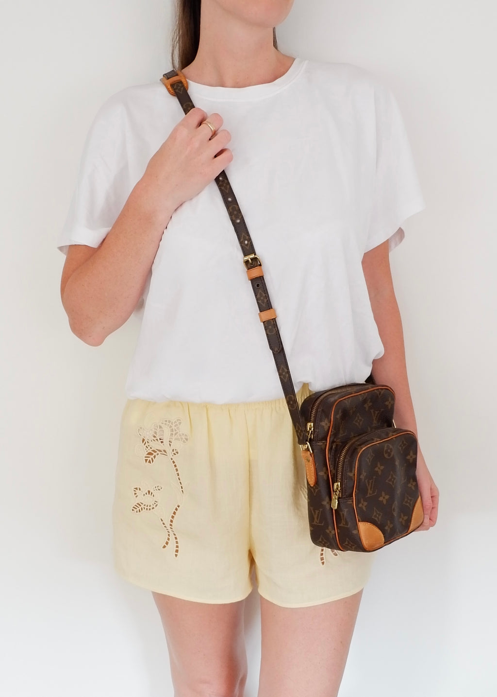 Preowned Louis Vuitton Monogram Amazone Crossbody Bag