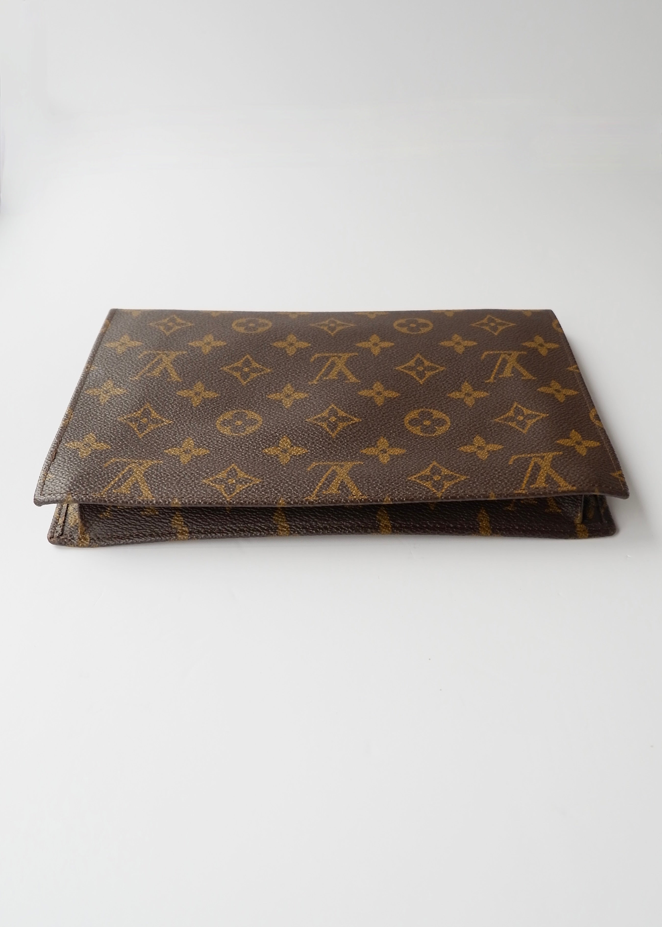 Preowned Vintage Louis Vuitton Monogram Clutch