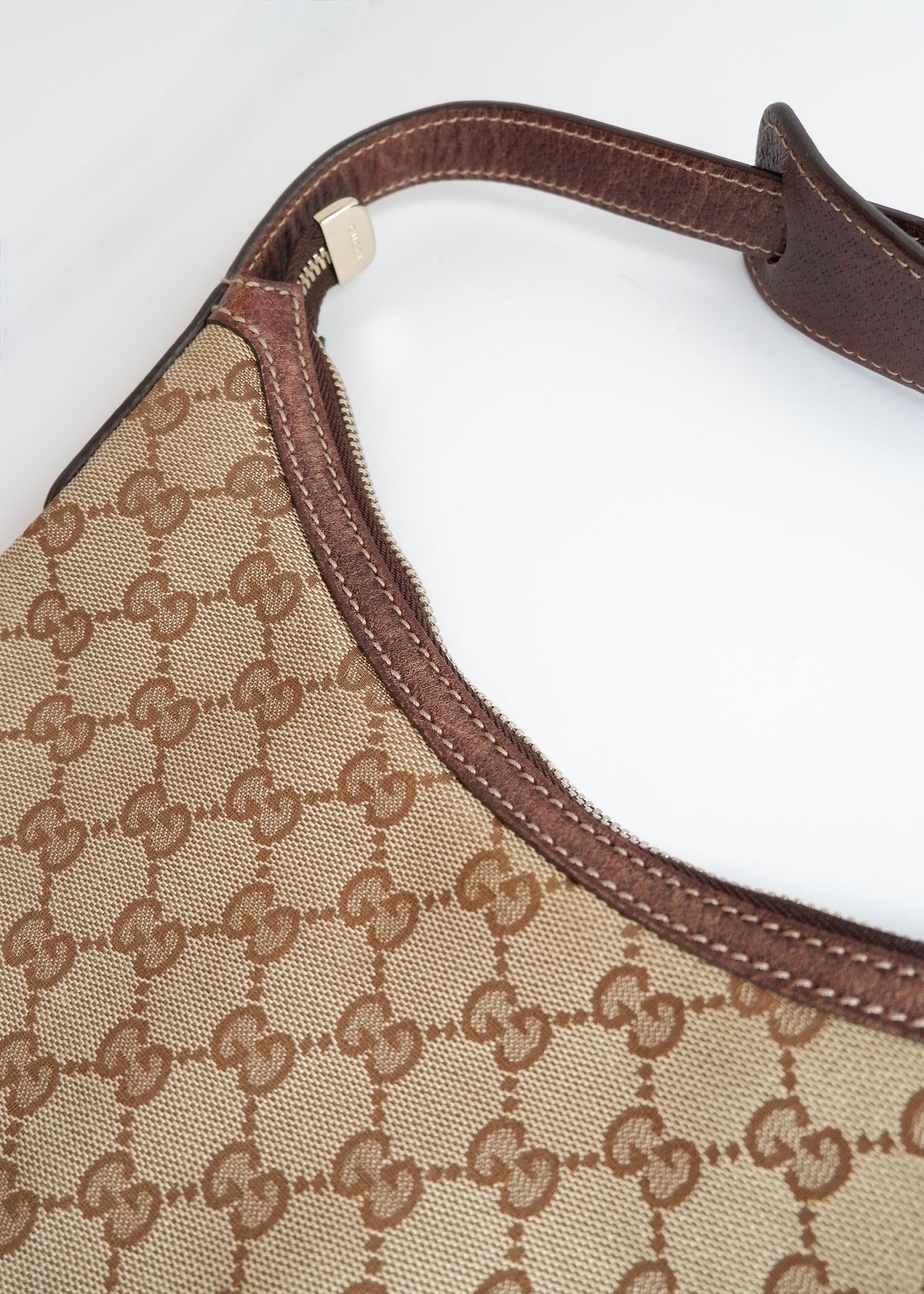 Preowned Gucci Brown GG Canvas Princy Shoulder Bag