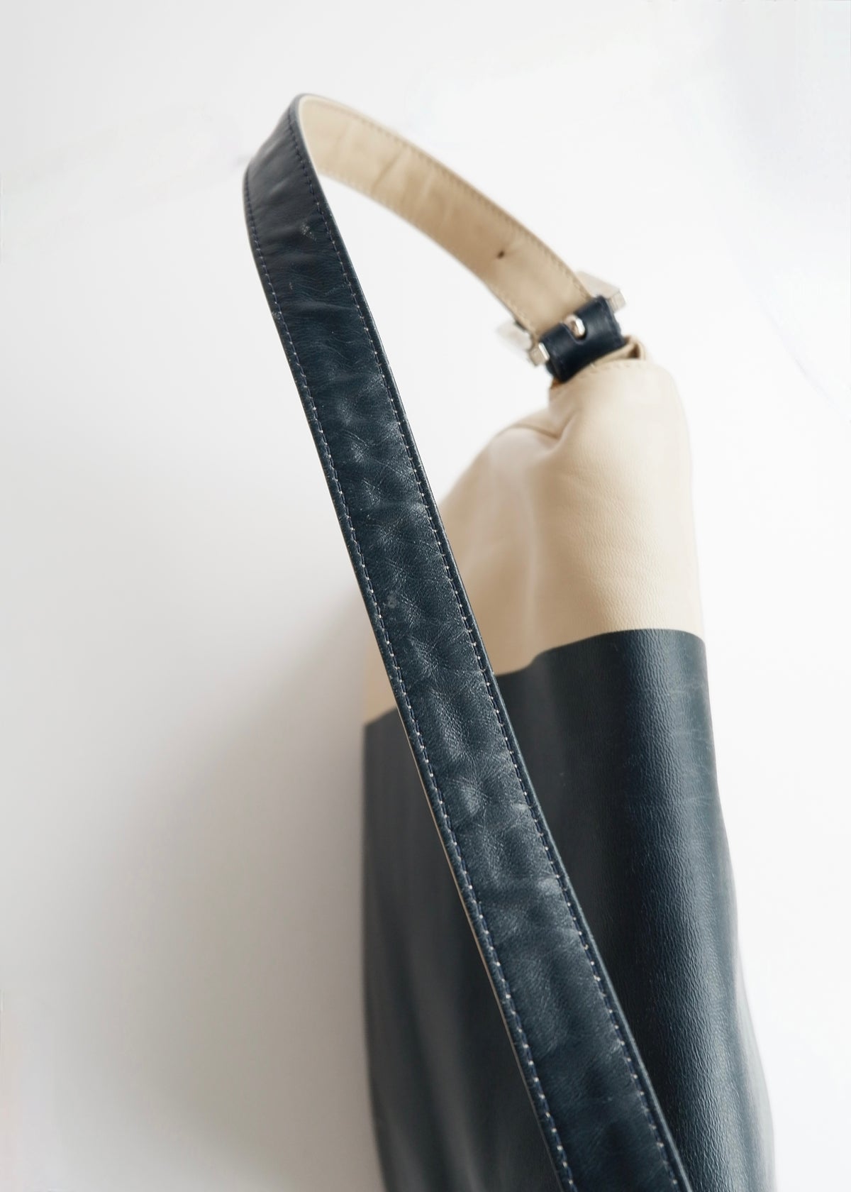 Preowned Fendi Blue/ Beige Leather Mamma Baguette Shoulder Bag