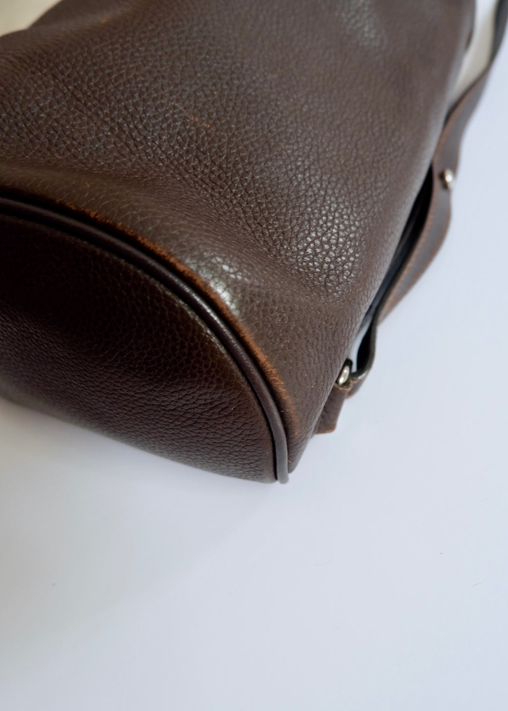 Authentique sac à dos en cuir marron Longchamp d'occasion