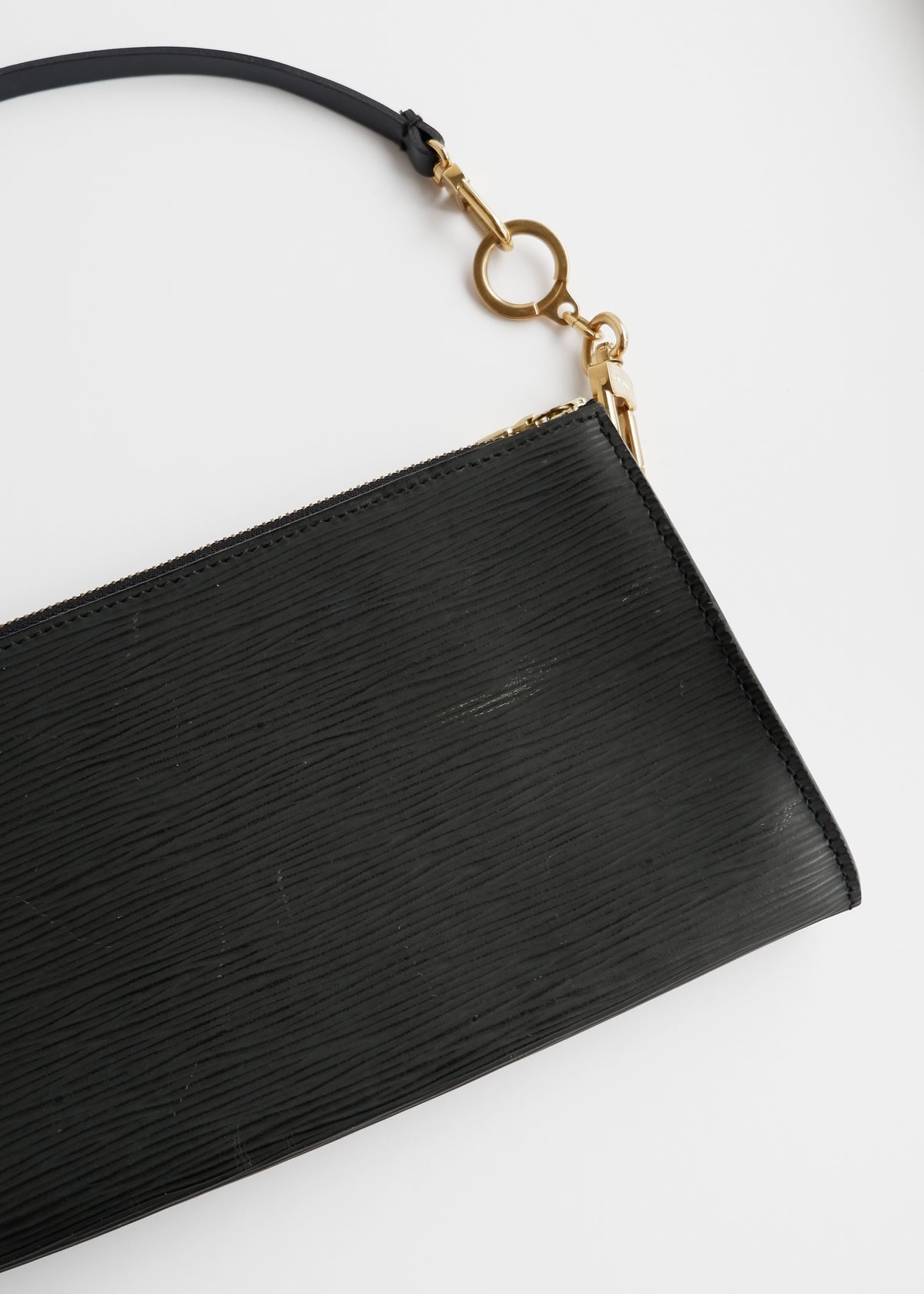 Authentic Preowned Louis Vuitton Black Epi Pochette